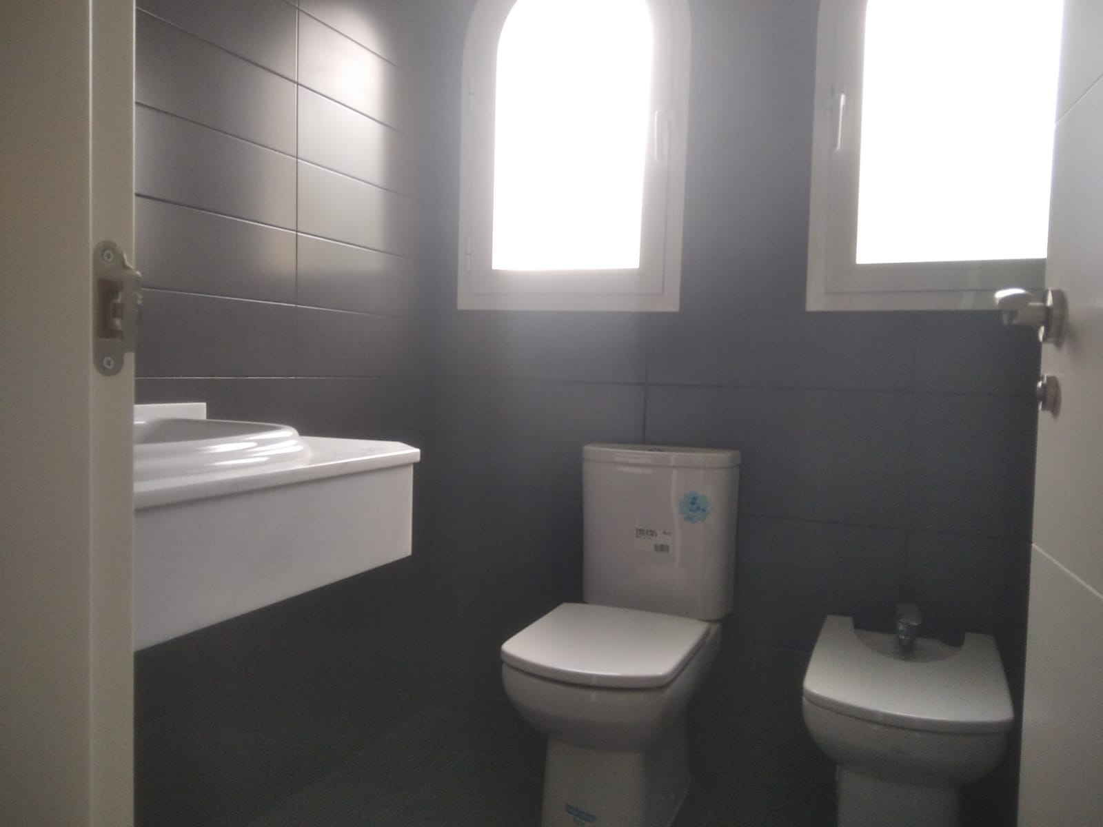 Chalet adosado en venta en calle Adarves de Calypso