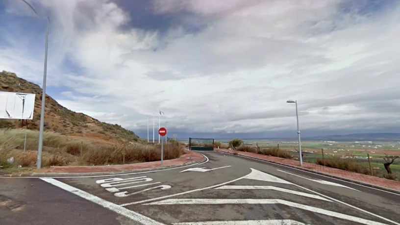 Terreno urbano en venta en lugar Golf Antequera