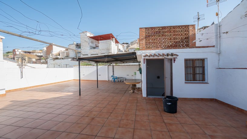 Casa en venta en calle Salvador Rueda 