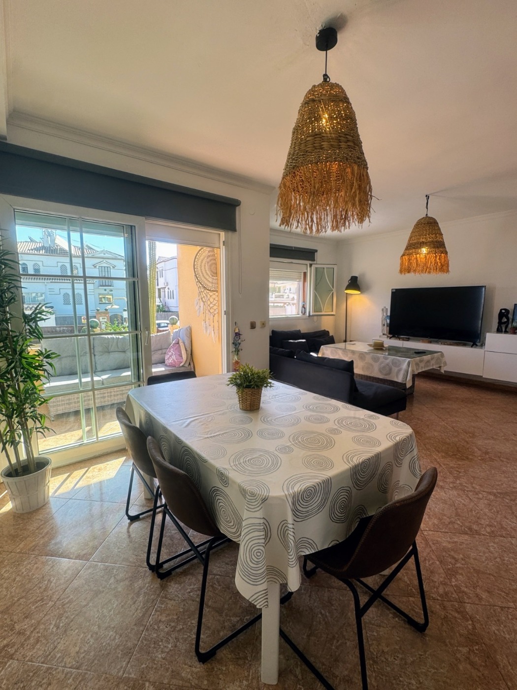 Inmueble en venta en calle Calle Andrés Segovia