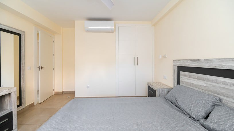 Flat for sale in calle Calle Antonio Chenel Antoñete