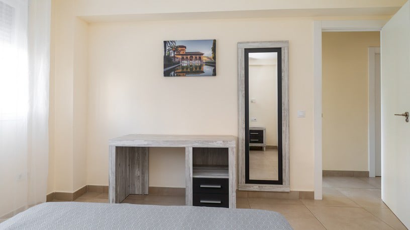 Flat for sale in calle Calle Antonio Chenel Antoñete
