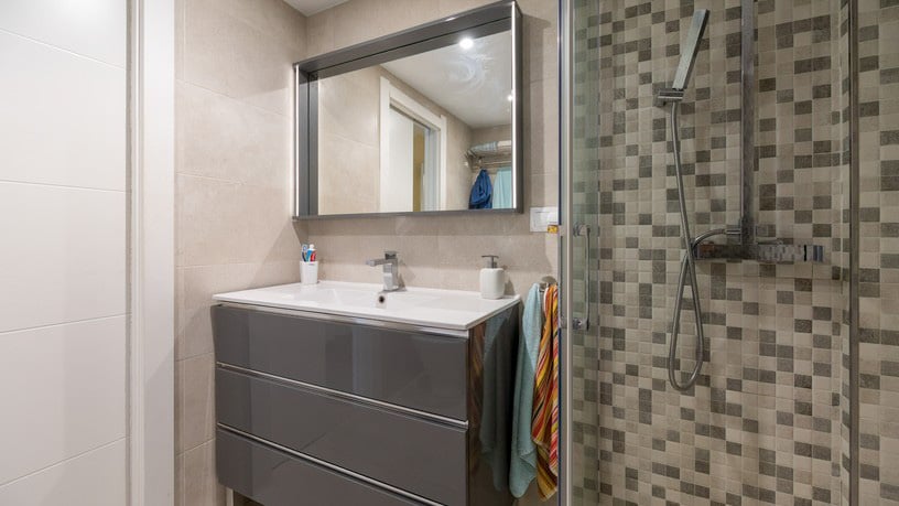 Flat for sale in calle Calle Antonio Chenel Antoñete