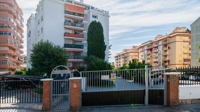 Flat for sale in calle Calle Antonio Chenel Antoñete