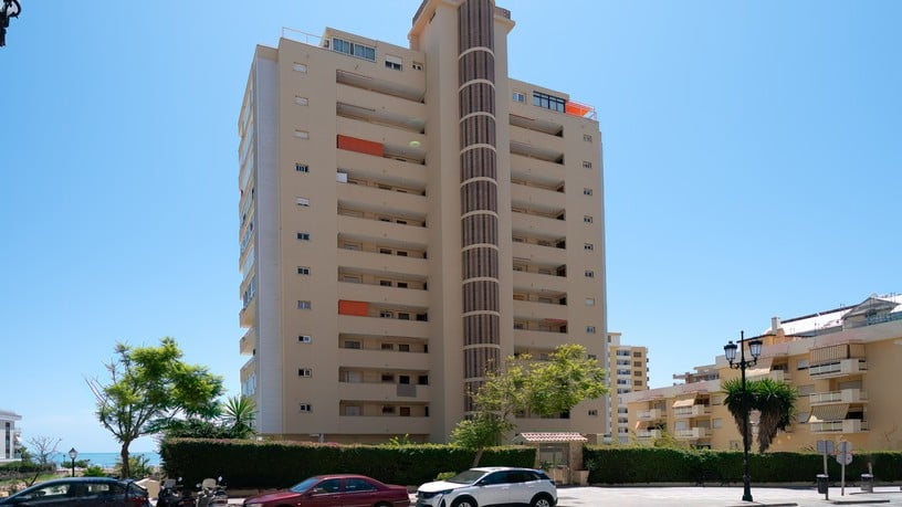 Housing for sale in avenida Avenida de los Boliches