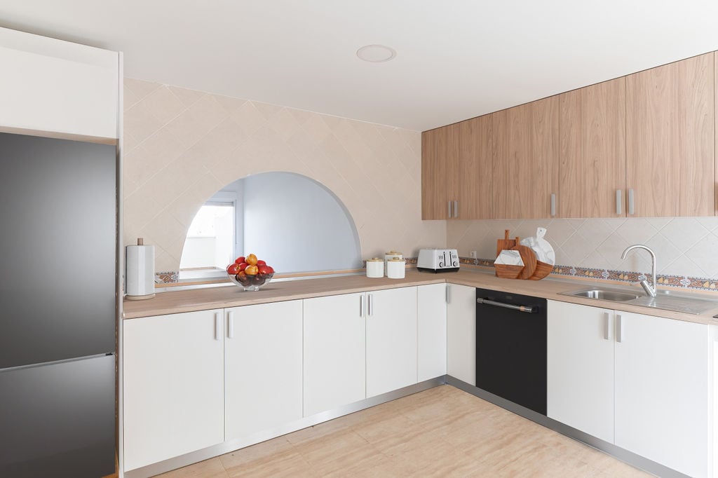 Chalet adosado en venta en calle Manolete