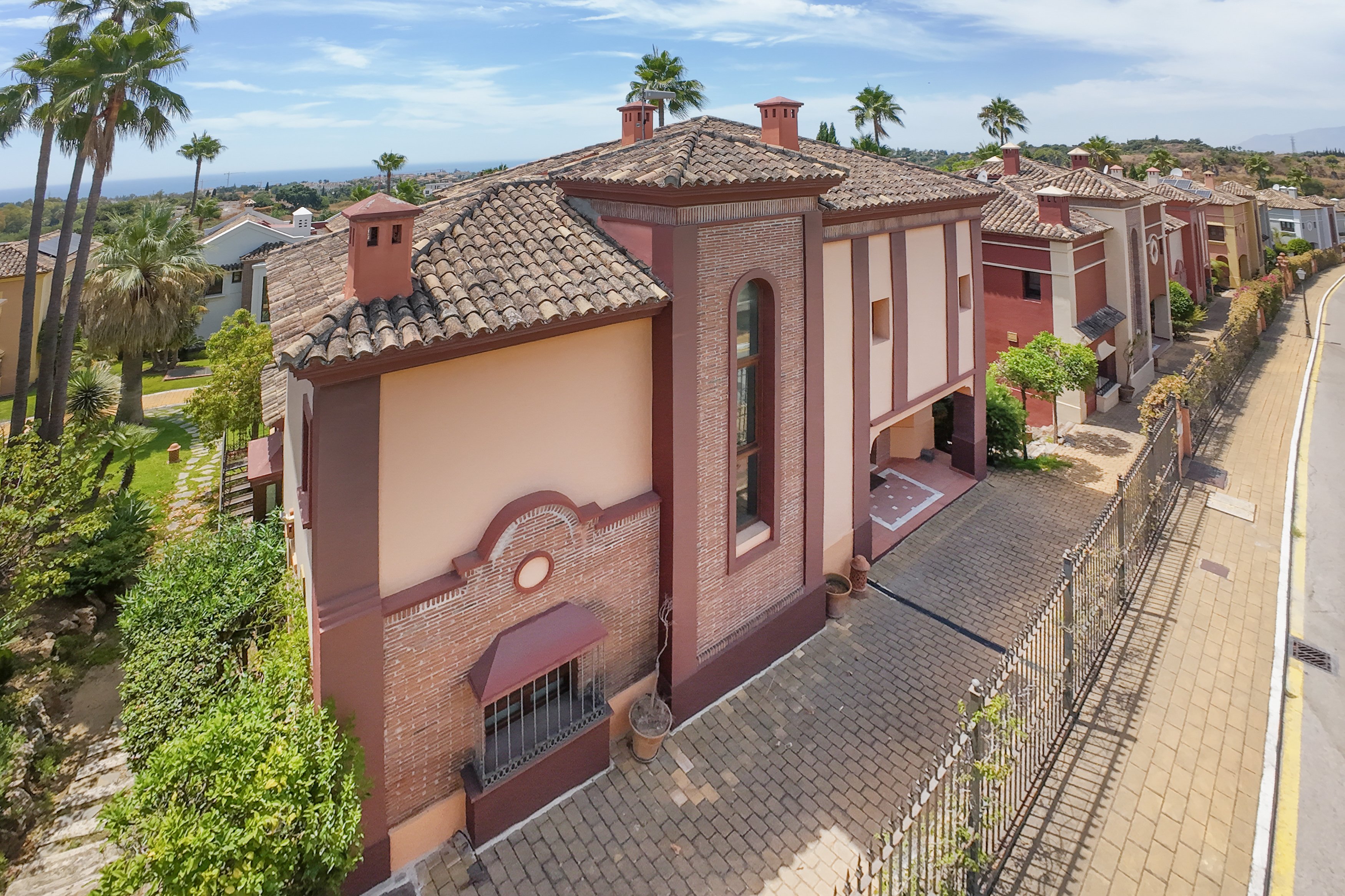 House for sale in otros La Capellanía Hill Club
