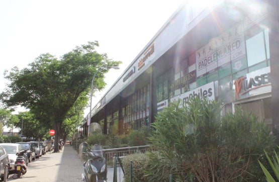 Commercial premises  on street Aviacion Edif.vilaser, Sevilla