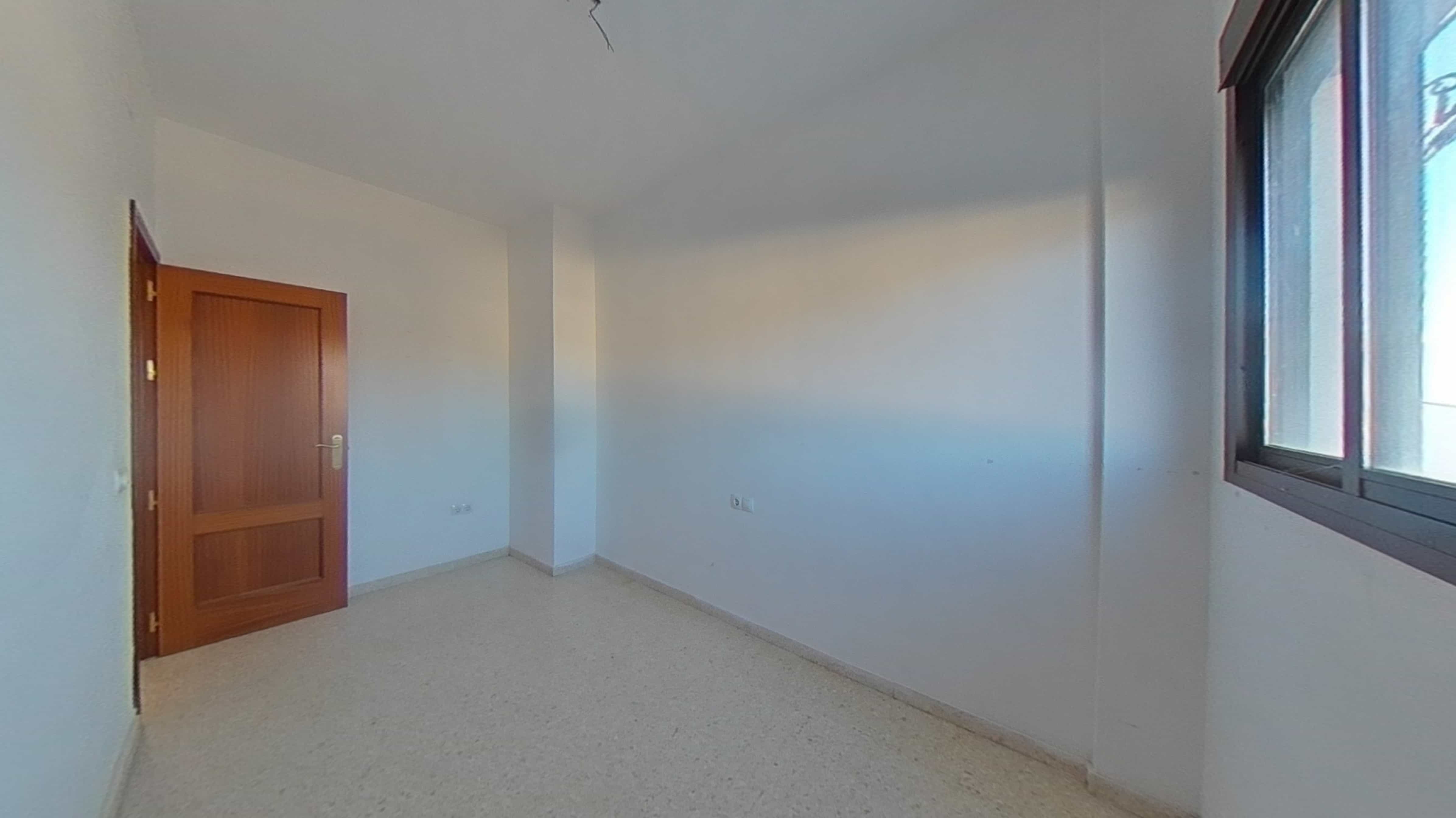 Flat for sale in calle De los Guindales Sn