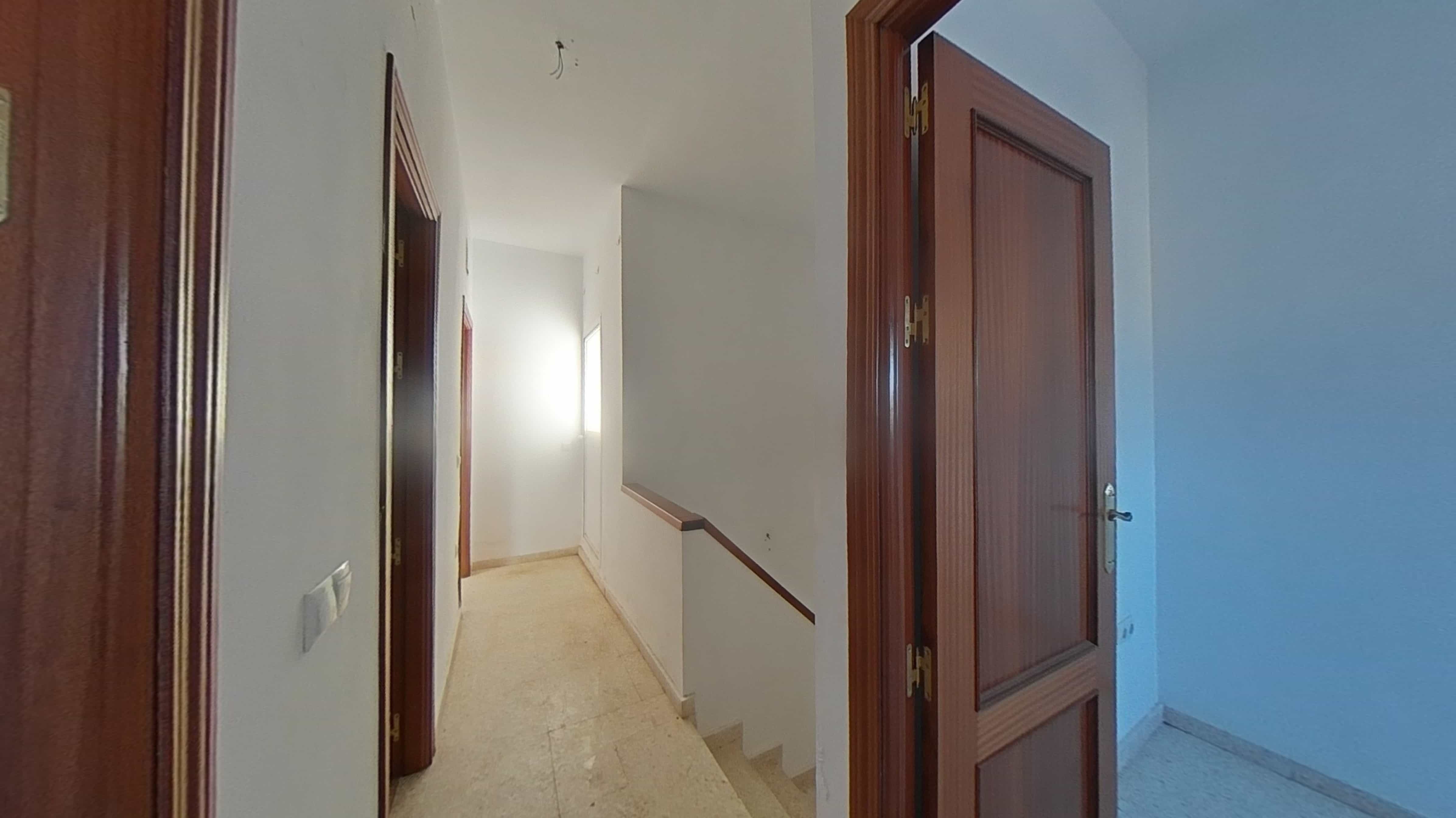 Flat for sale in calle De los Guindales Sn