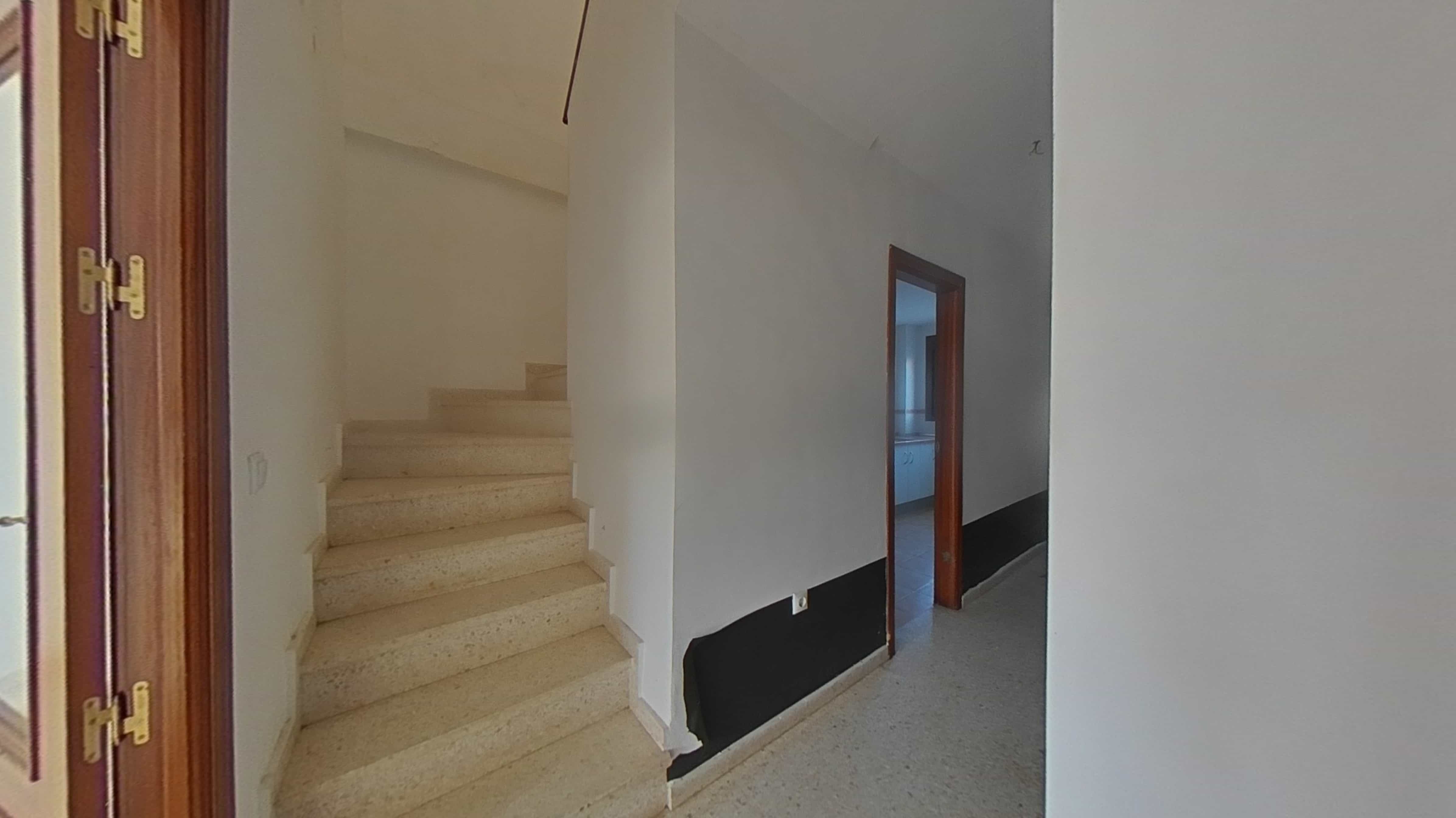 Flat for sale in calle De los Guindales Sn