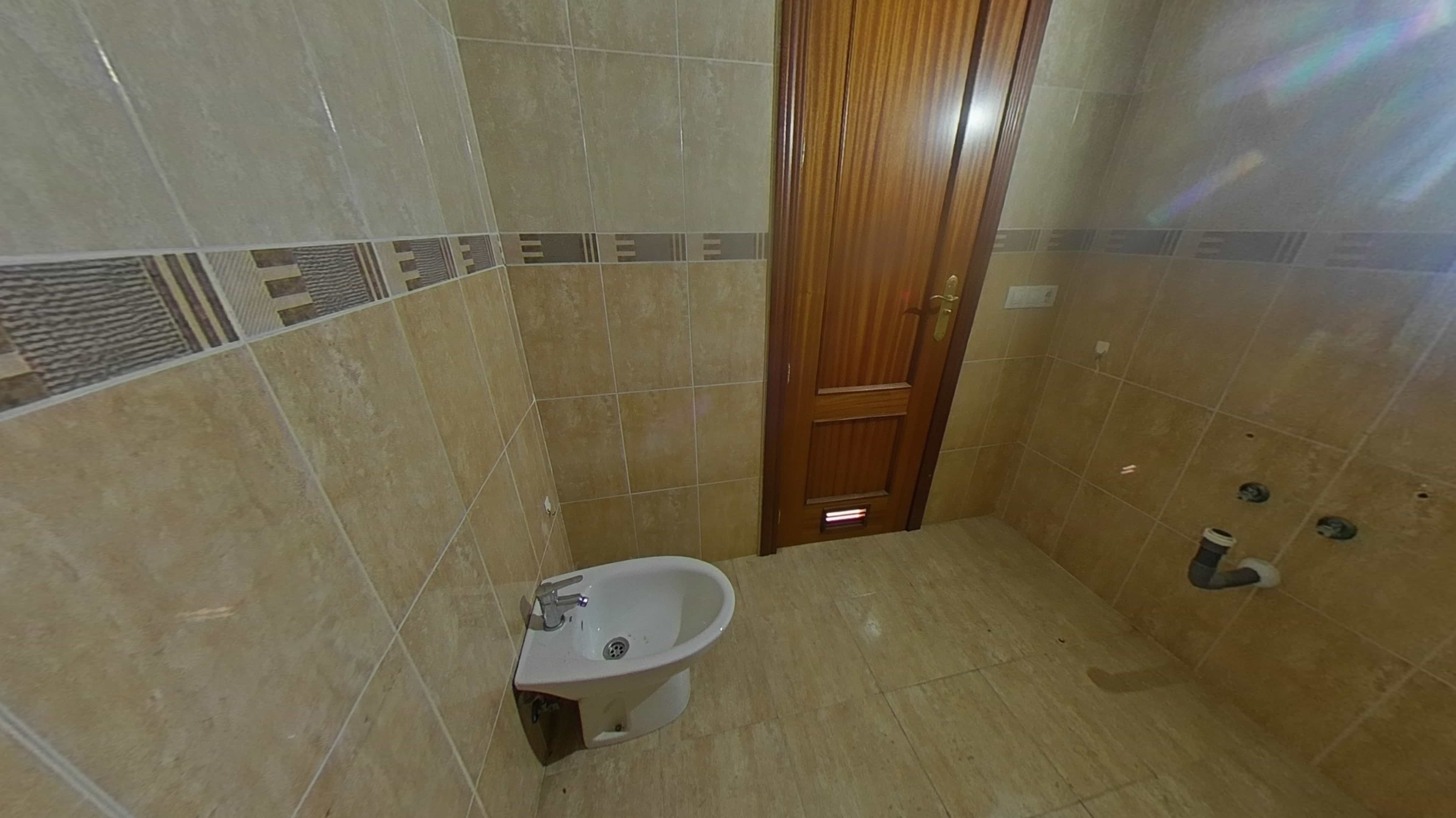 Flat for sale in calle De los Guindales Sn