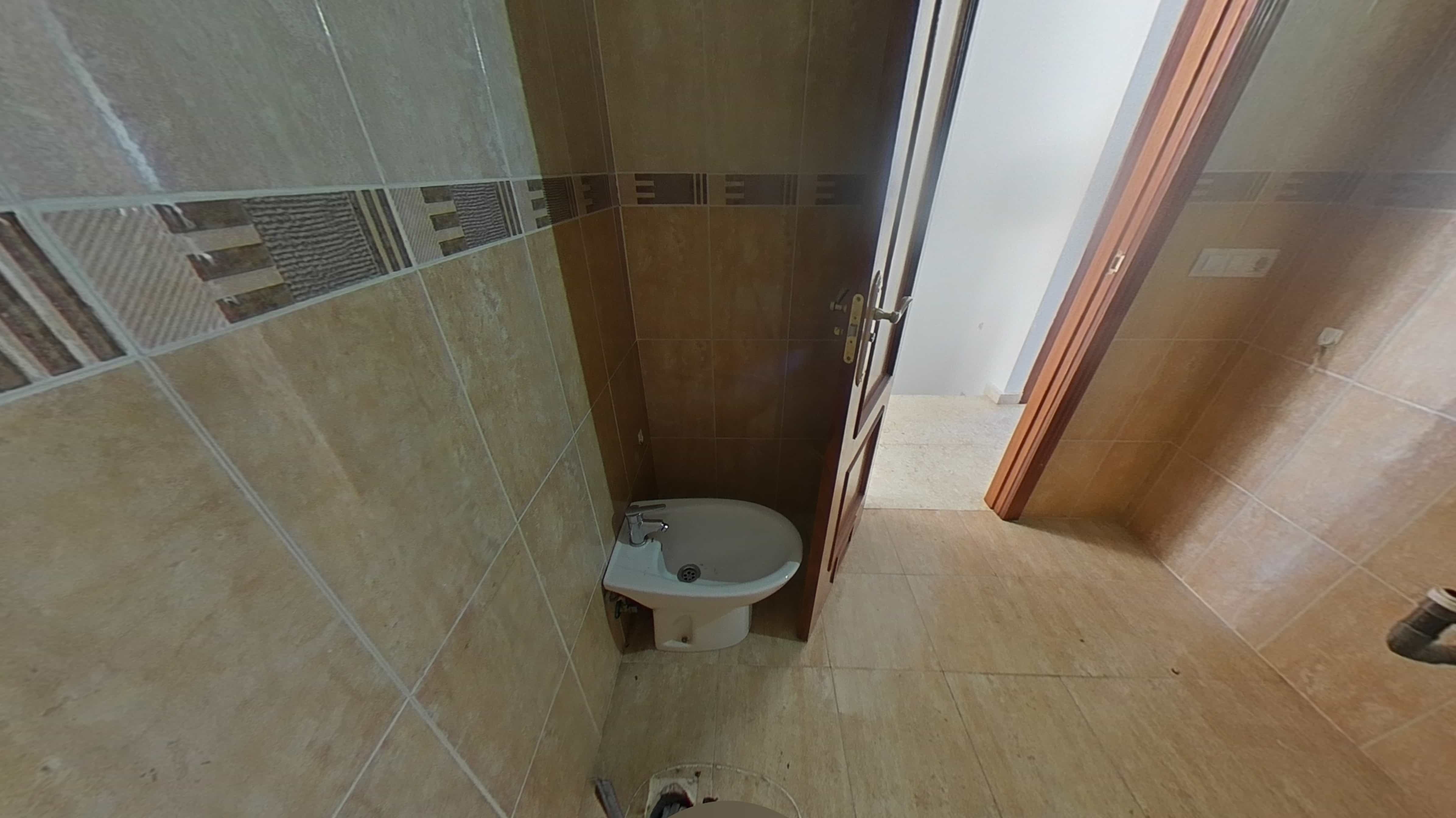 Flat for sale in calle De los Guindales Sn