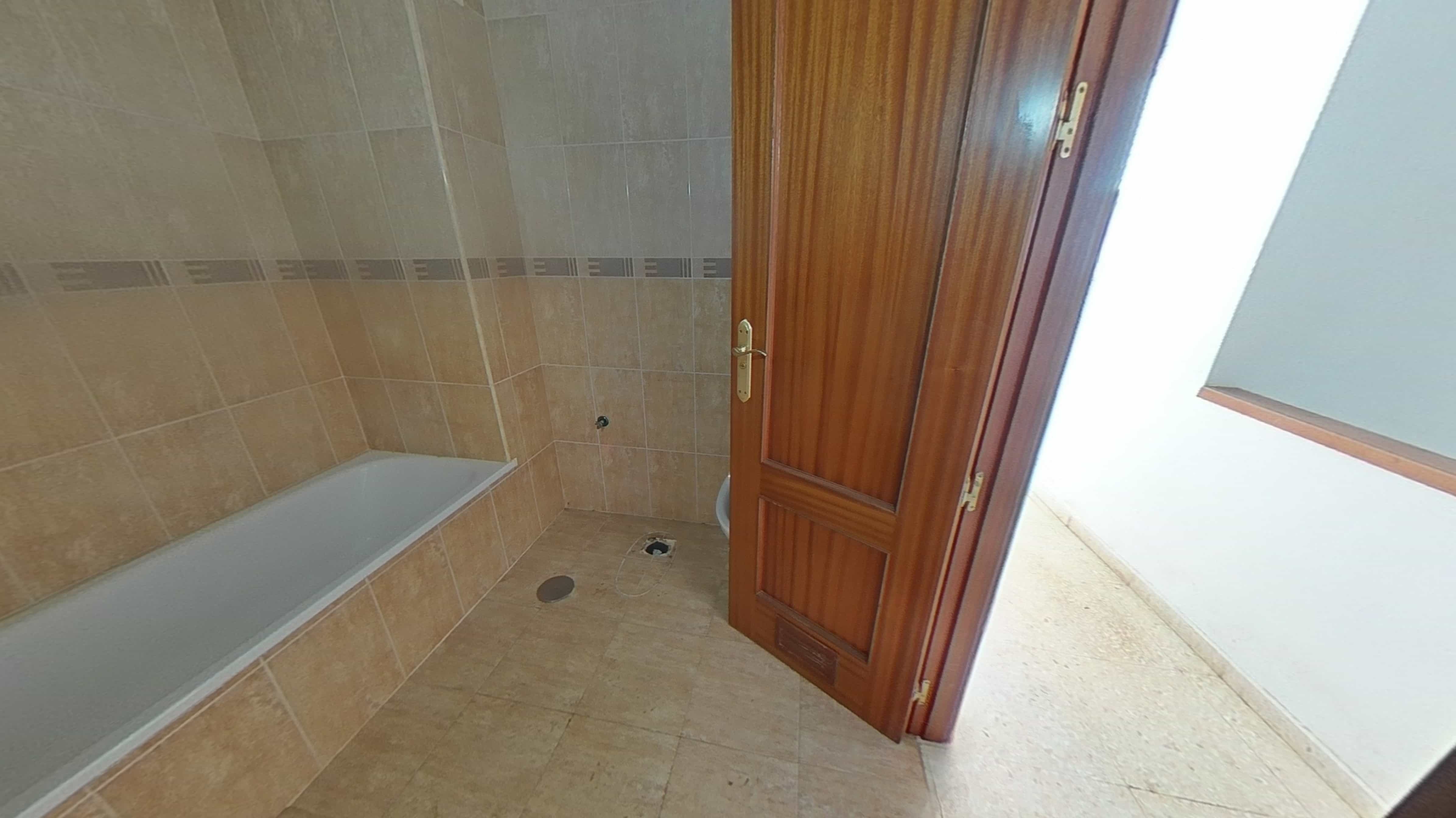 Flat for sale in calle De los Guindales Sn