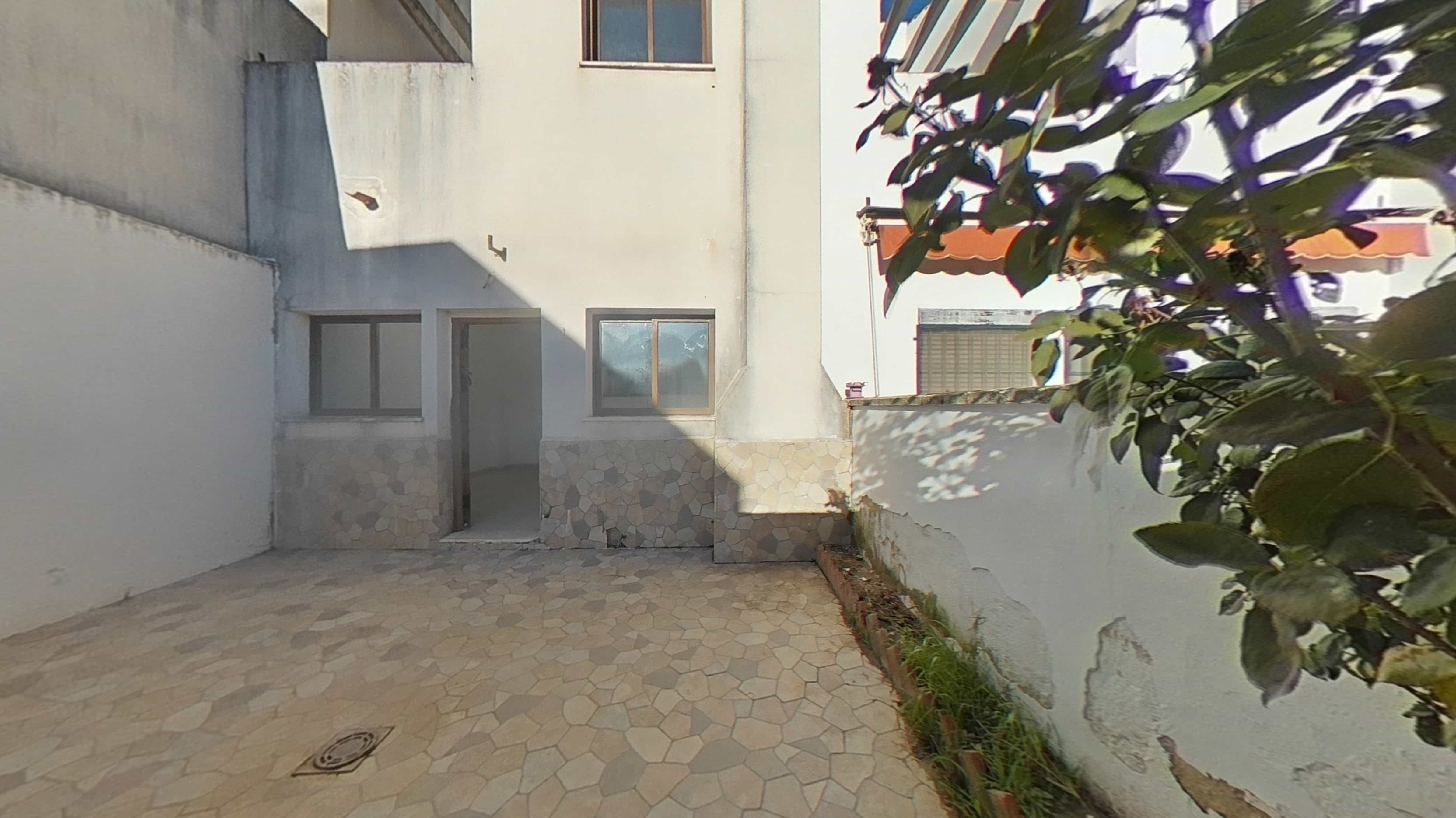 Flat for sale in calle De los Guindales Sn