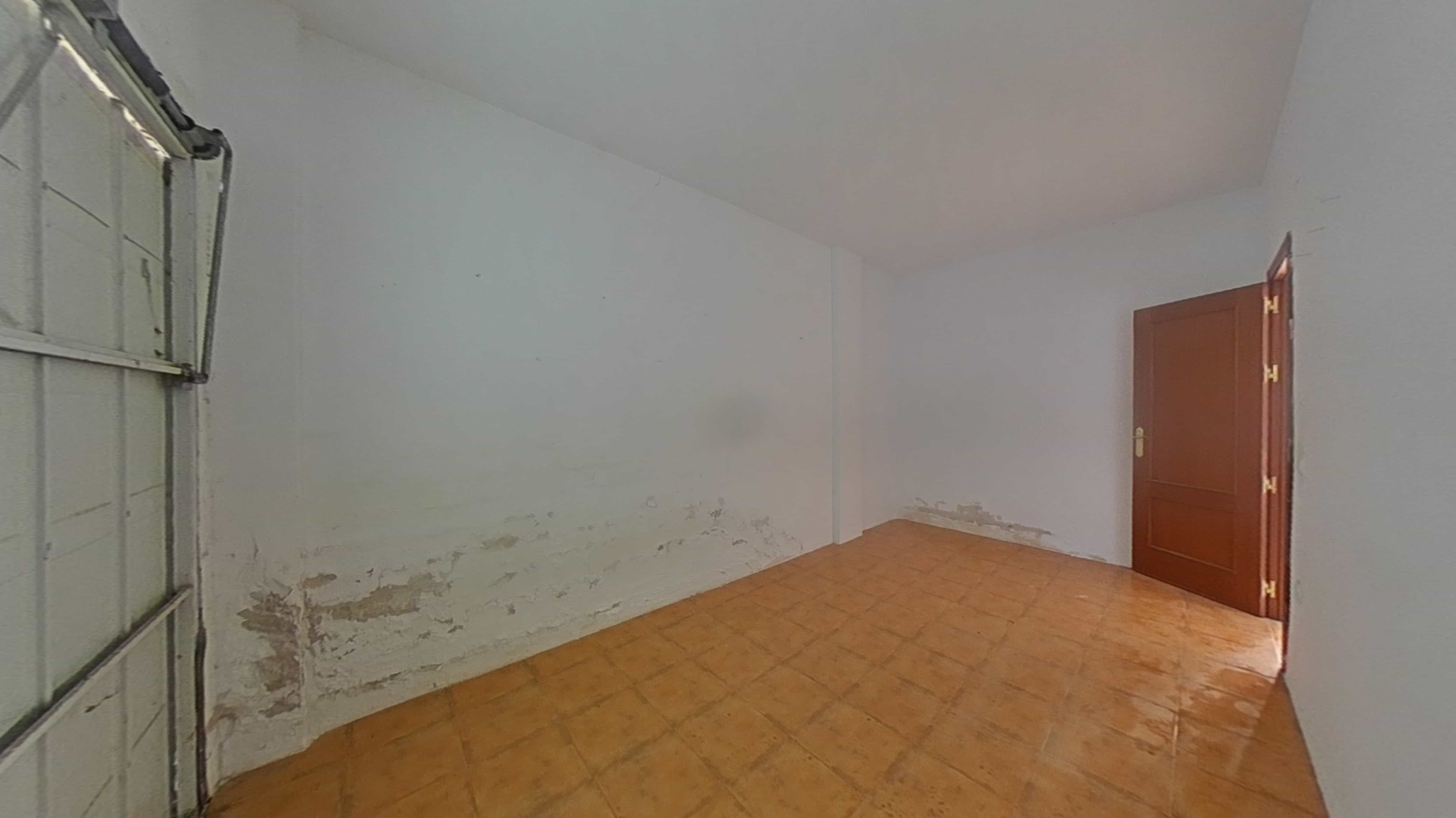 Flat for sale in calle De los Guindales Sn