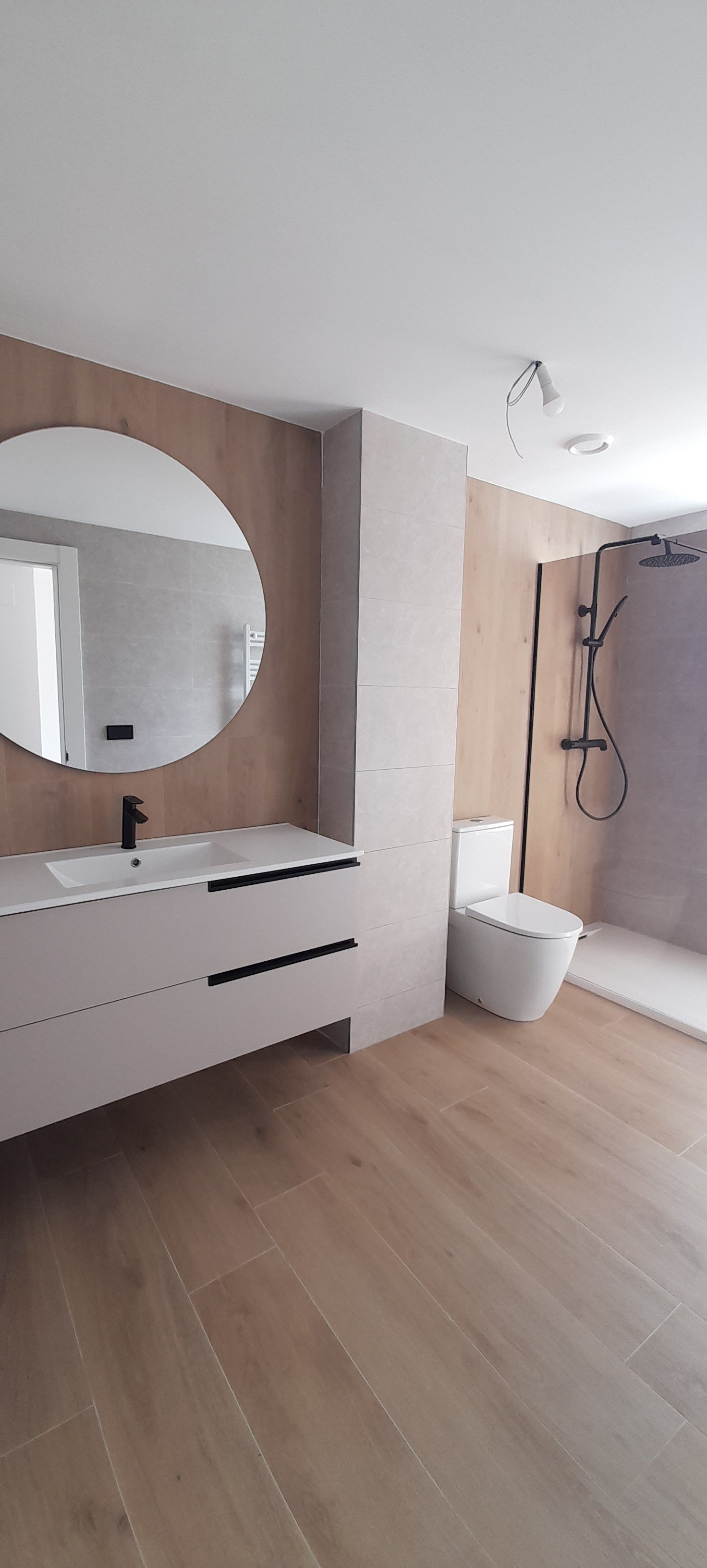 Flat for sale in calle Jose Luis Pomaron