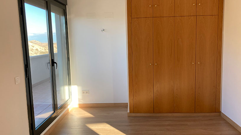 Townhouse for sale in calle Italia