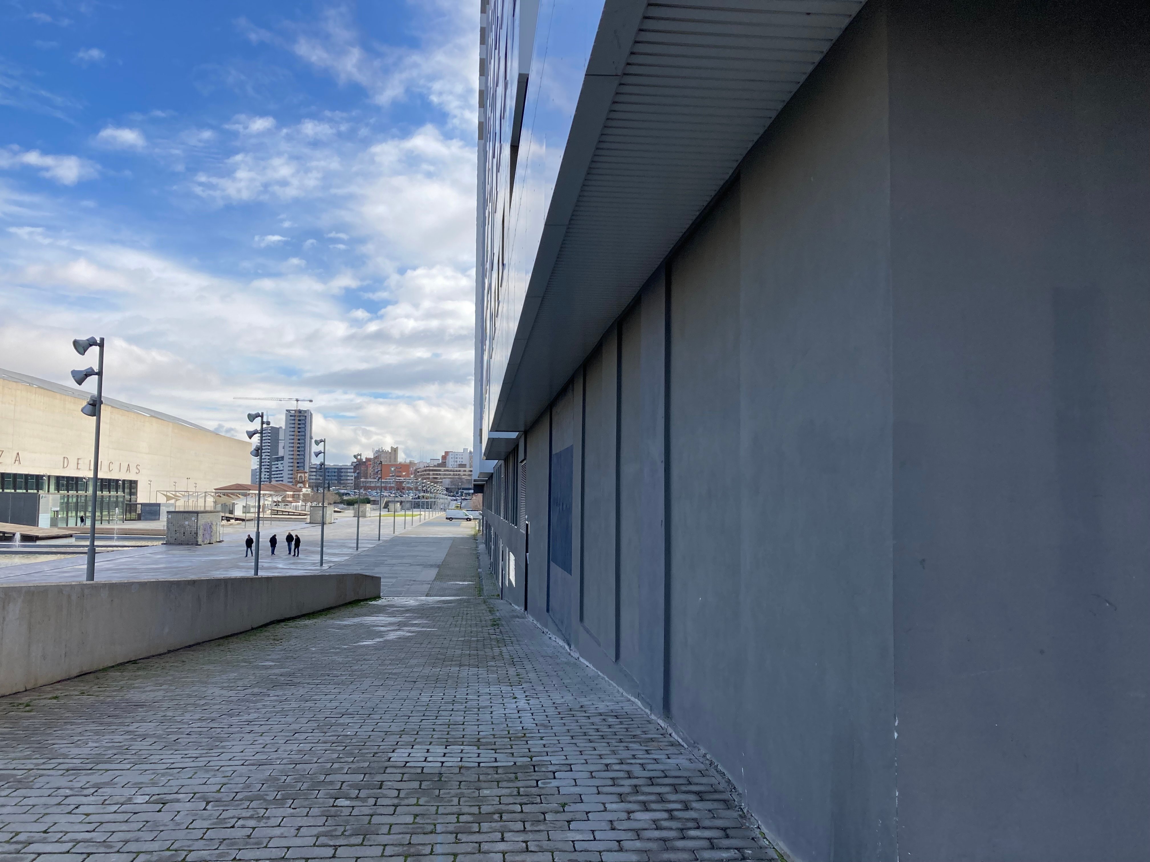 Locaux commerciaux à vendre à avenida De Navarra