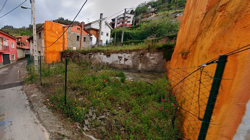 Terreno urbano en venta en lugar Cortina Figaredo