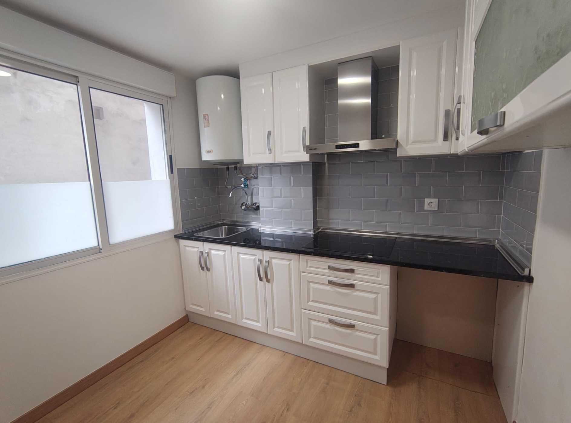 Piso en venta en plaza Plaza de León