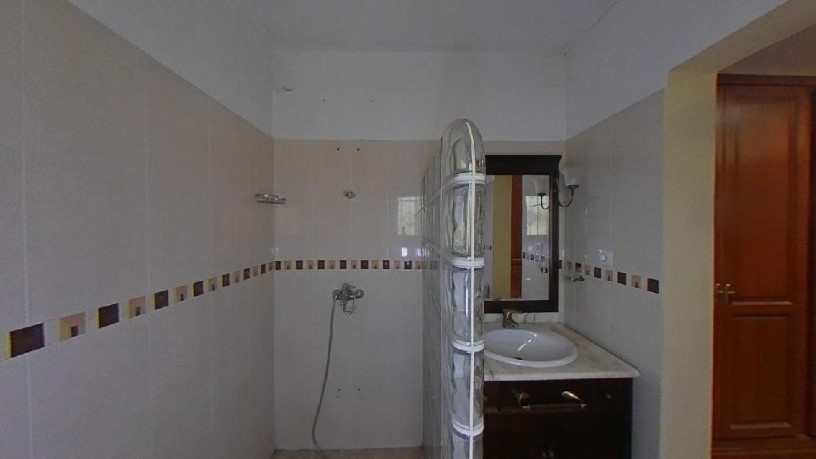 Casa en venta en calle La Calera