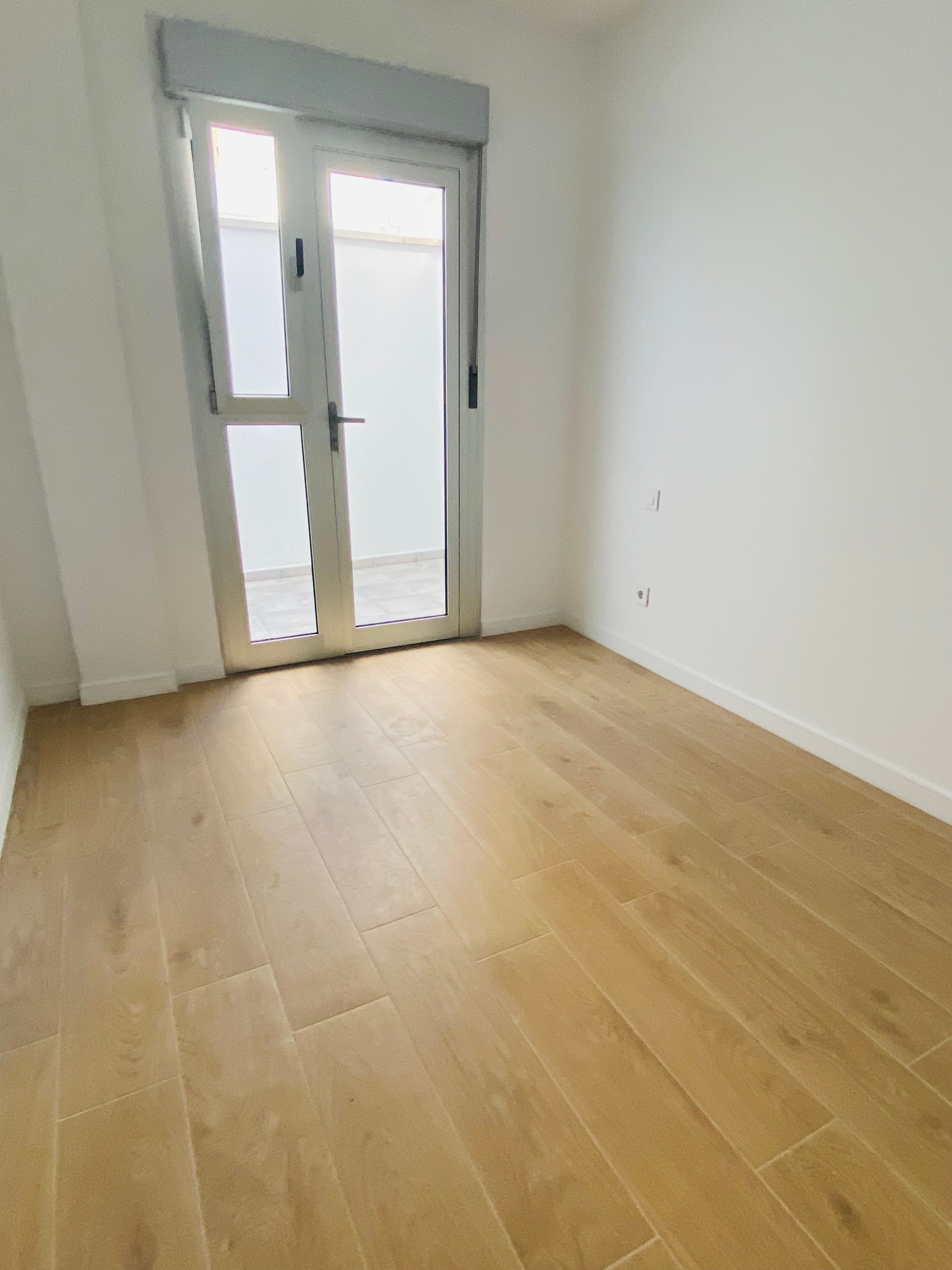 Flat for sale in calle Malvisa S/n y Laurel