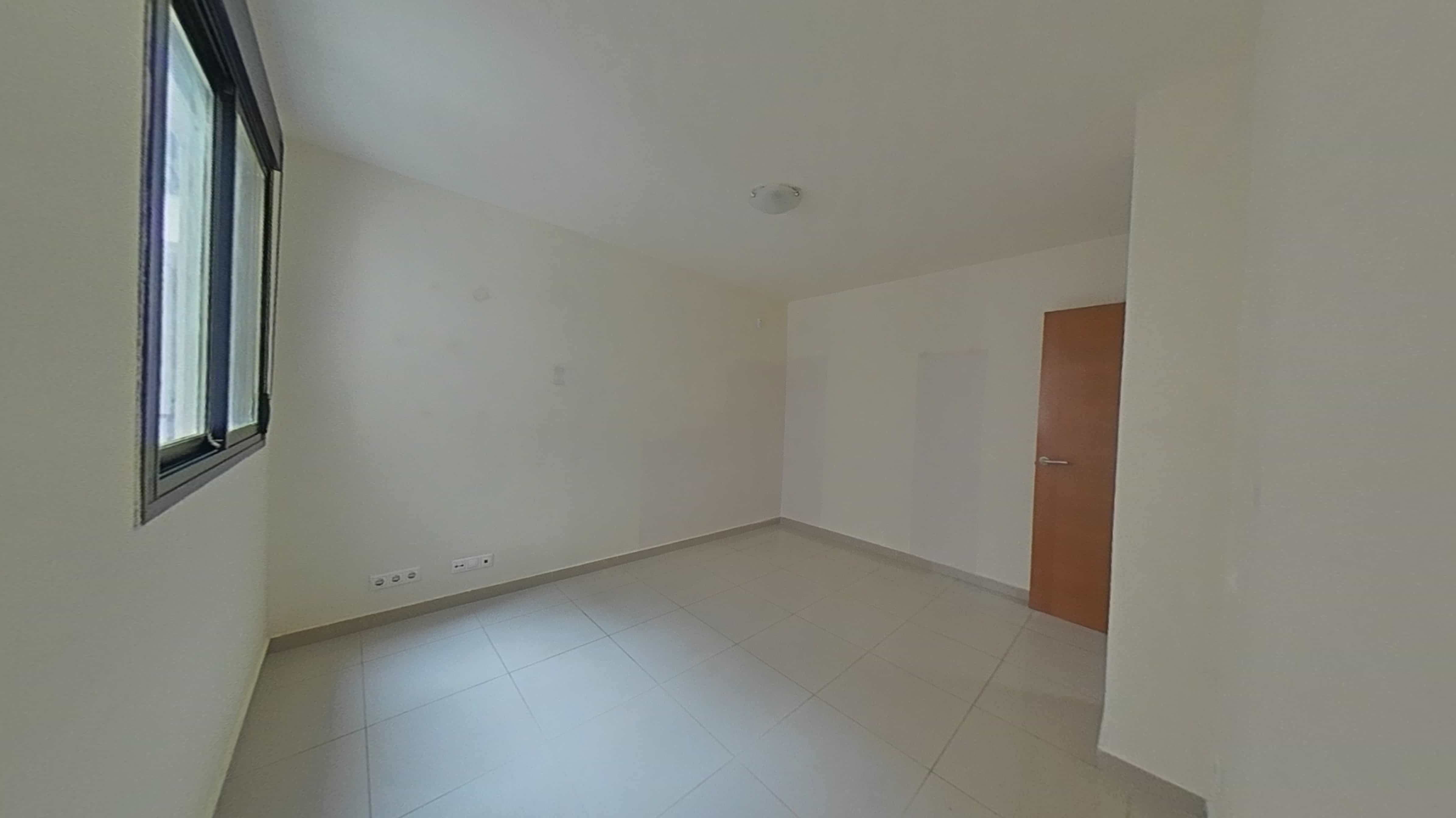 Piso en venta en calle P Jose M Millares  Sall