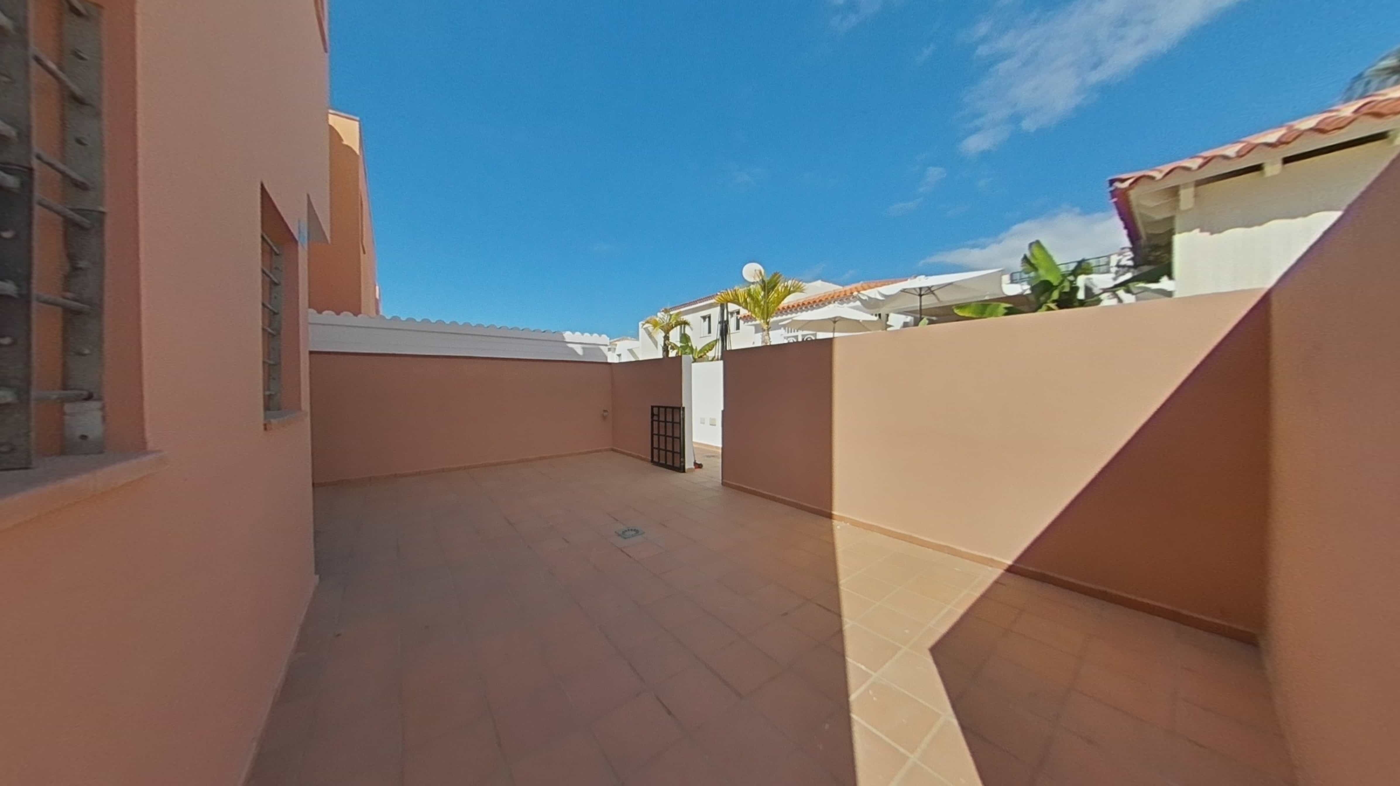  Maison mitoyenne à vendre à avda Arenita