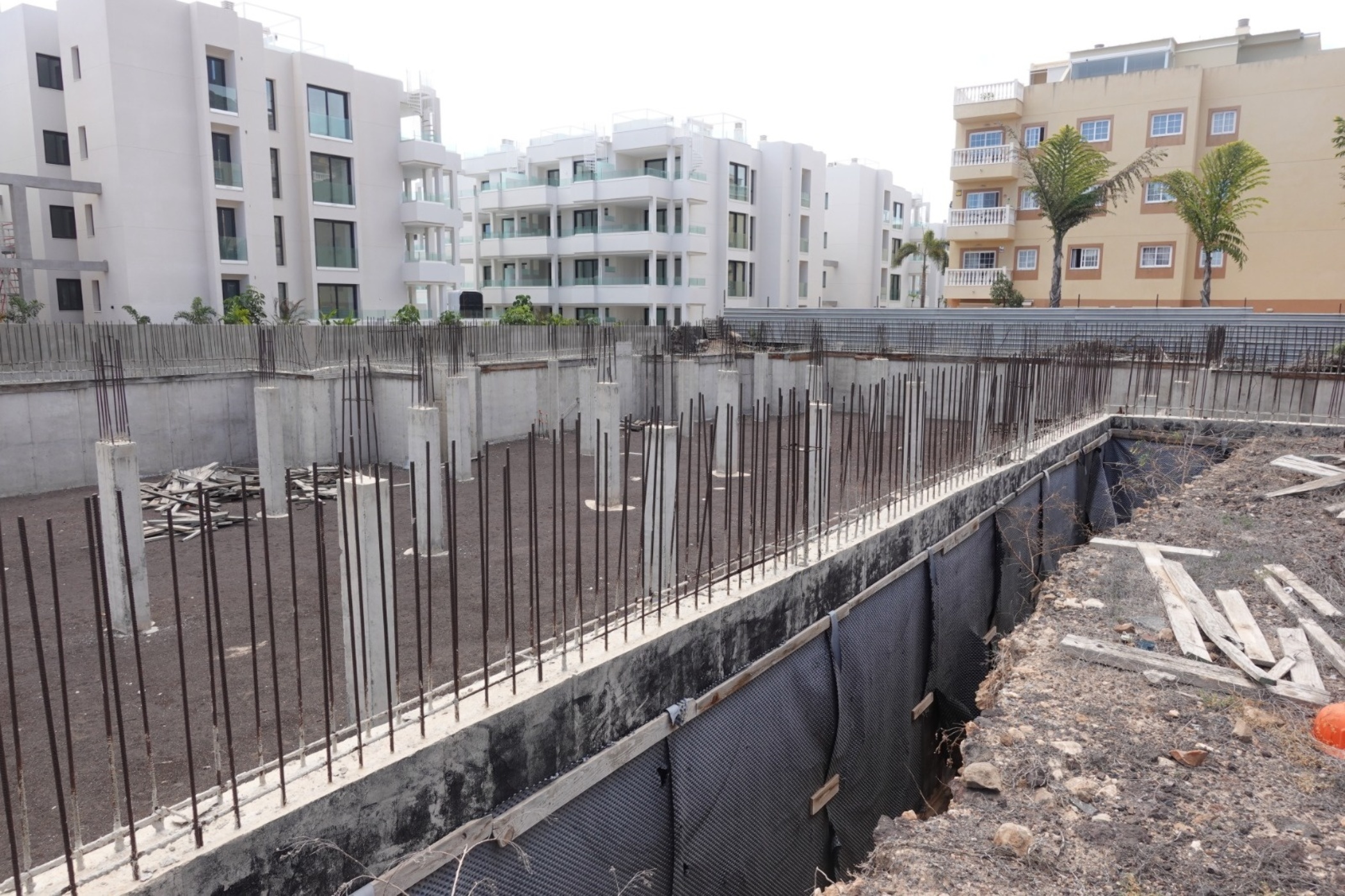 Work stopped for sale in avda El Palm-mar