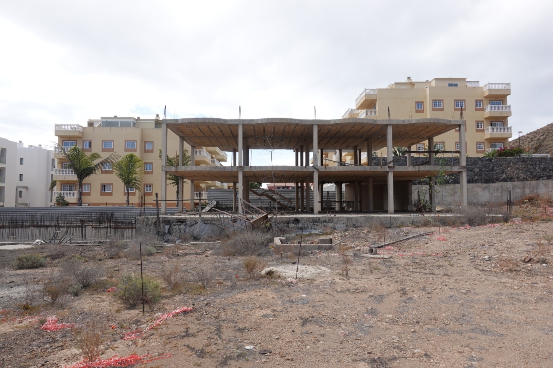 Work stopped for sale in avda El Palm-mar