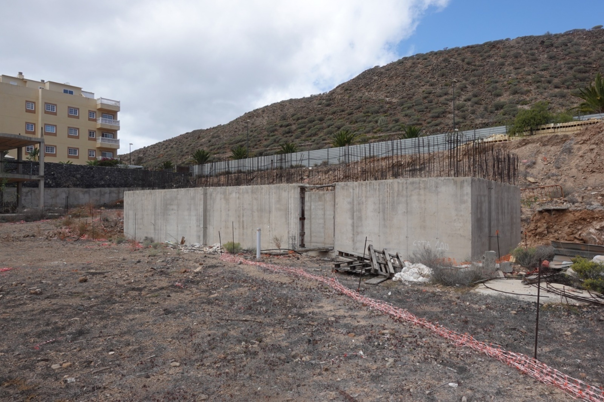 Work stopped for sale in avda El Palm-mar