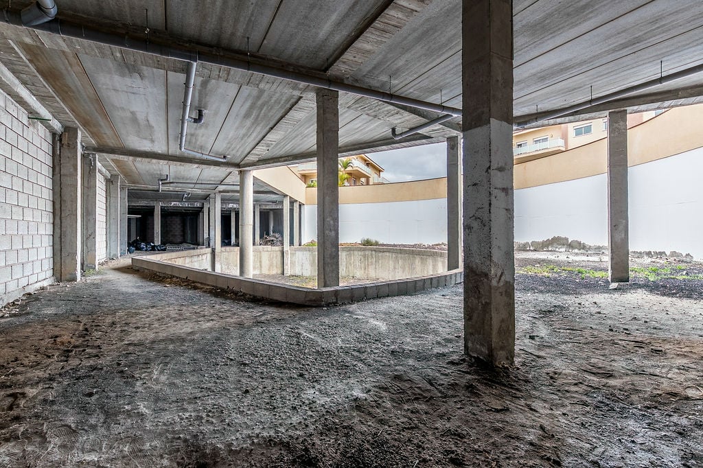 Commercial premises for sale in calle El Cardon