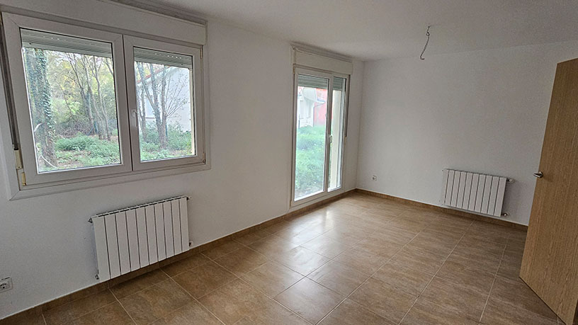 Chalet adosado en venta en calle Sovilla