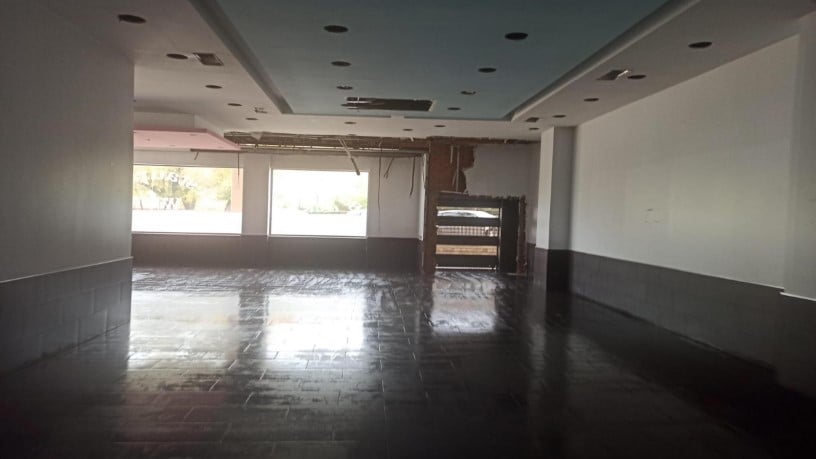 Commercial premises for sale in avda Ciudad Real