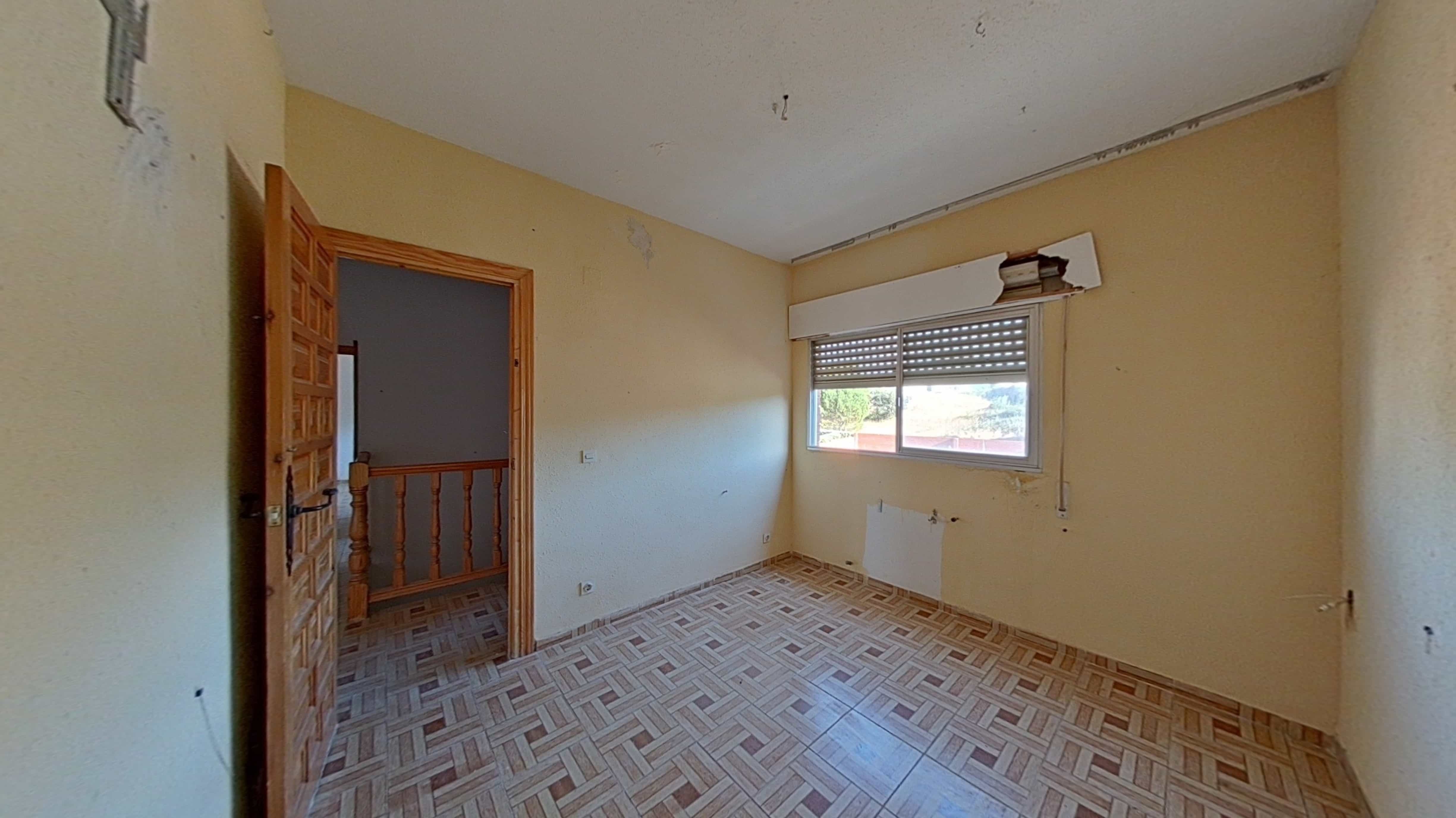 Townhouse for sale in calle Manuela Malasaña