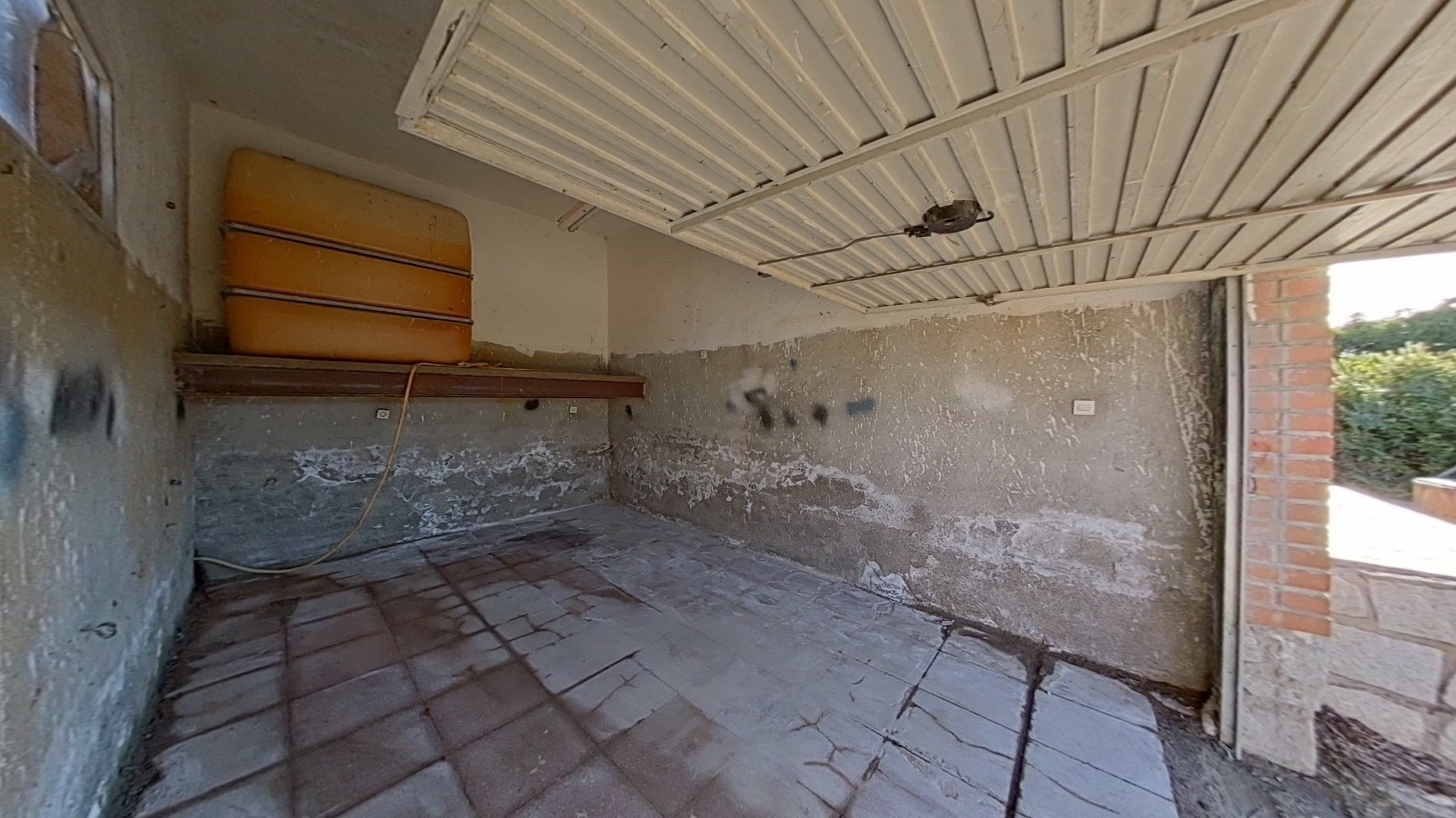 Townhouse for sale in calle Manuela Malasaña