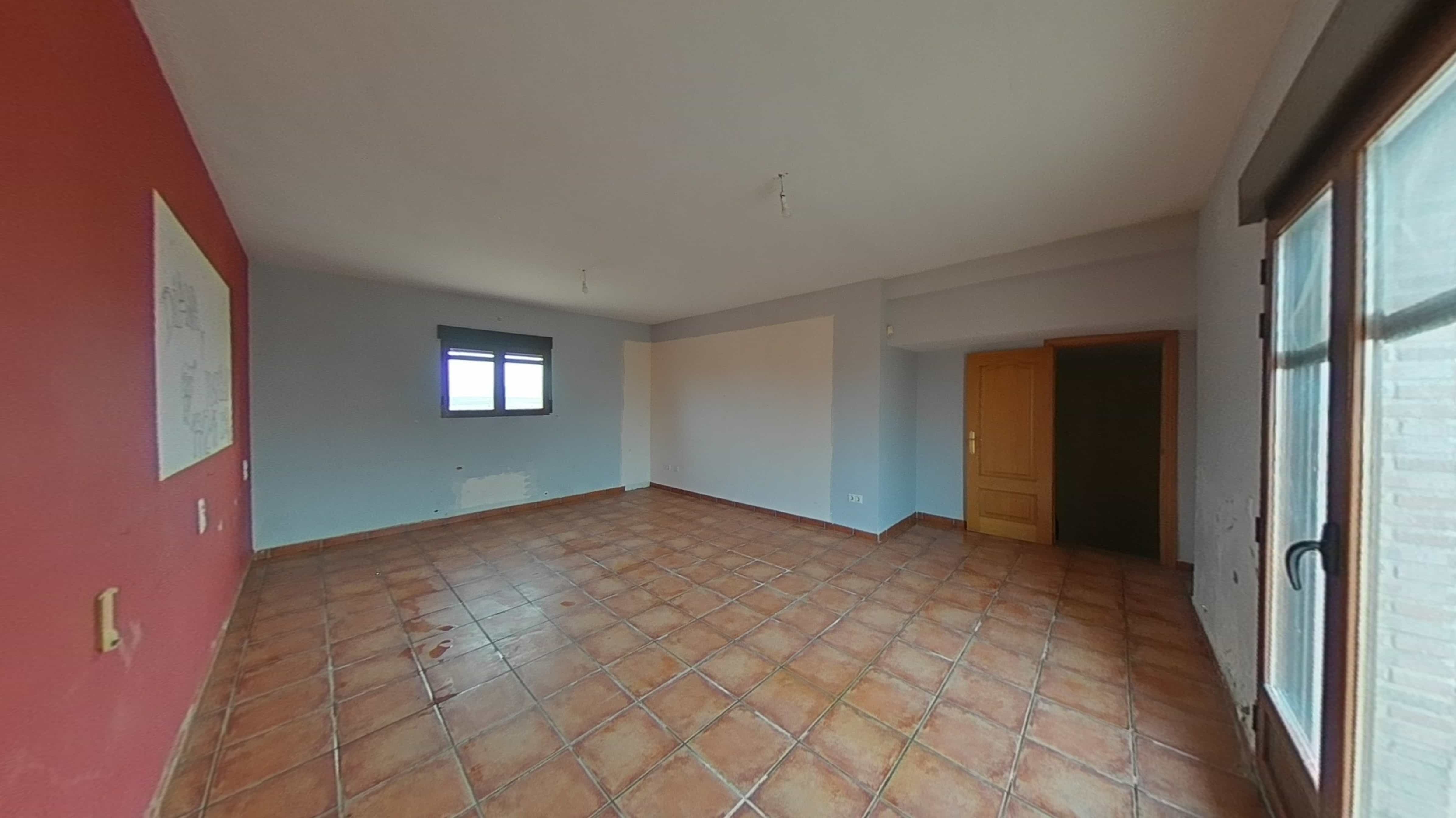 Piso en venta en calle Ugena