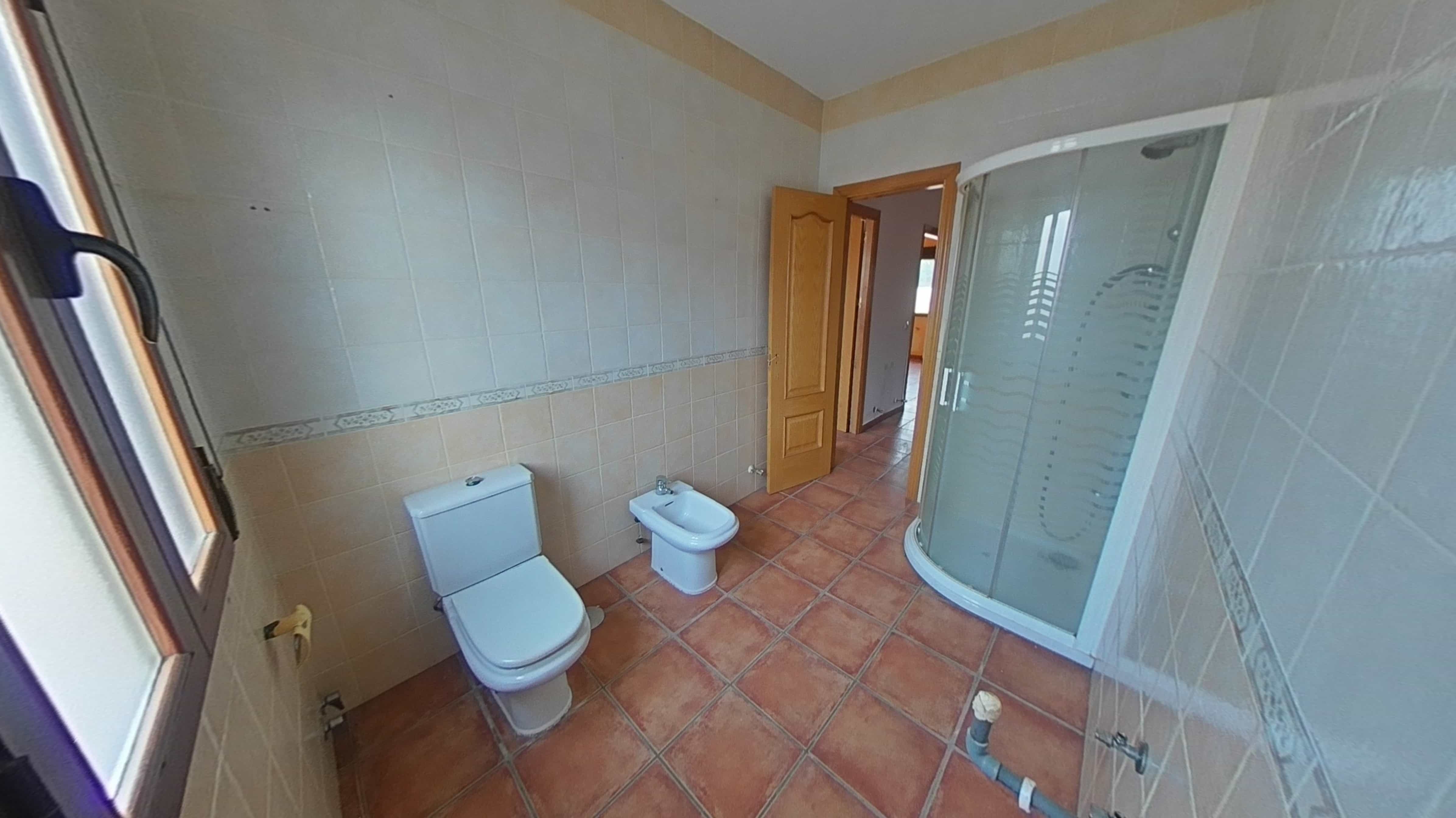 Piso en venta en calle Ugena