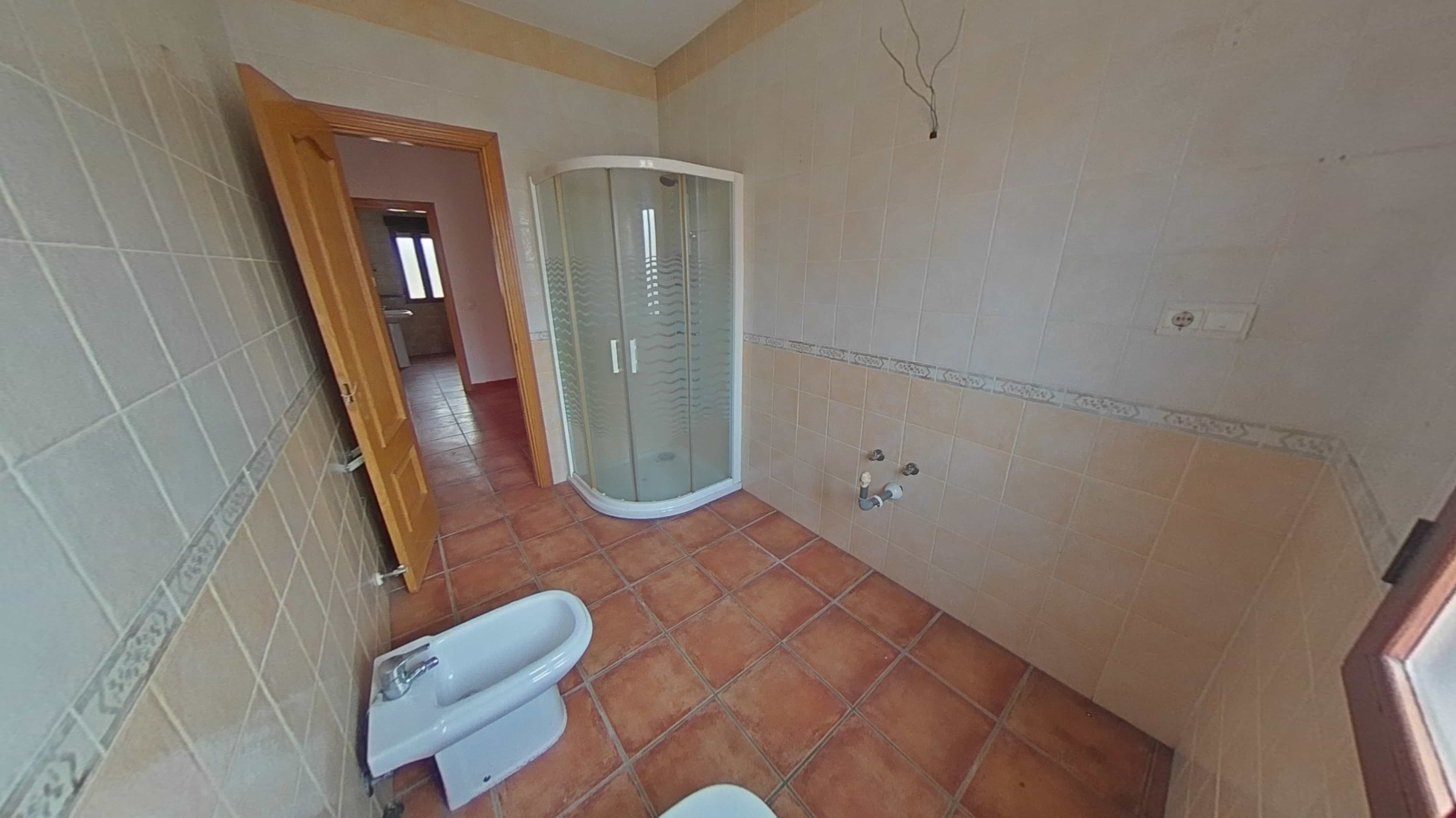 Piso en venta en calle Ugena