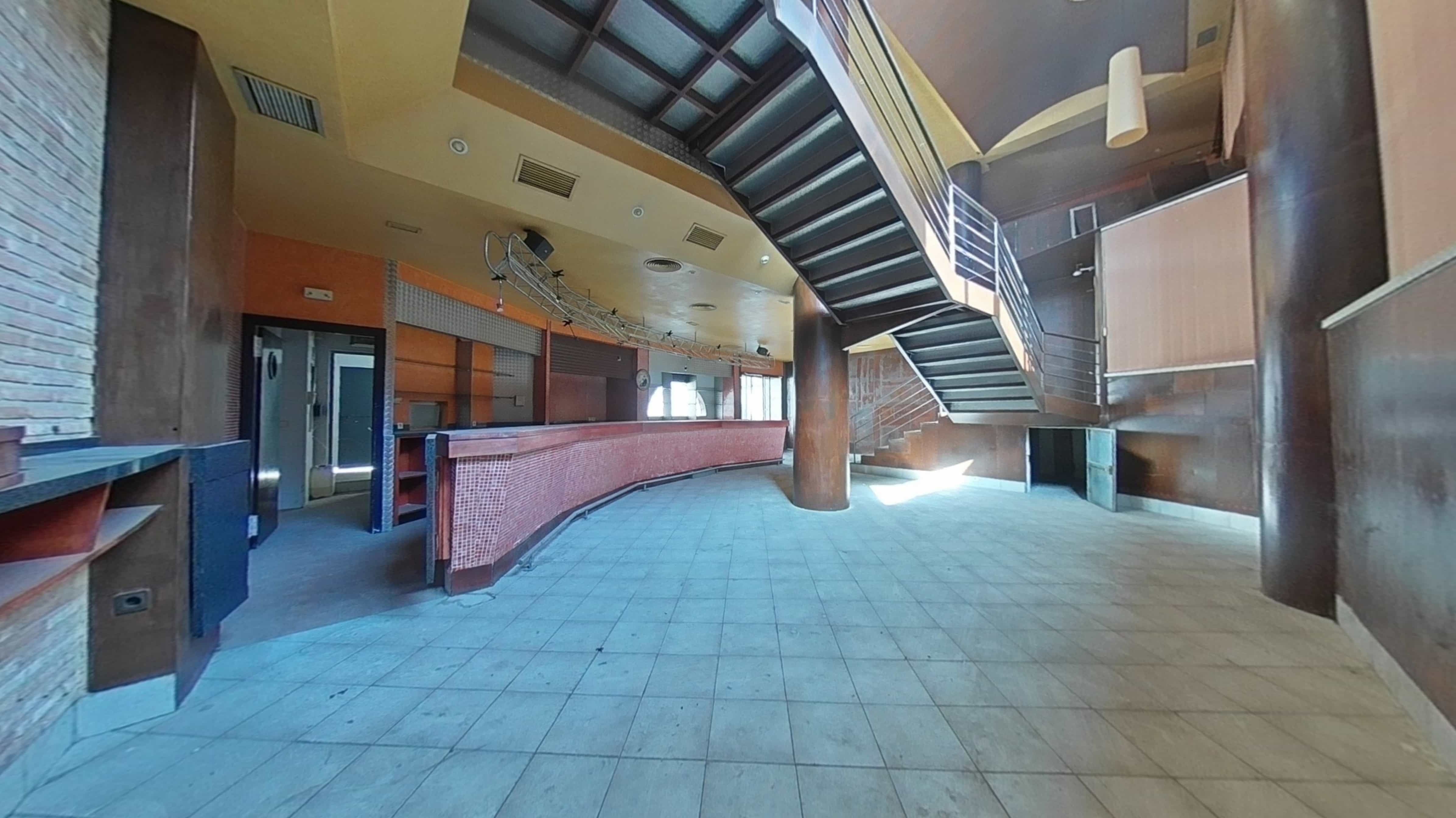 Local en venta en ronda Buenavista