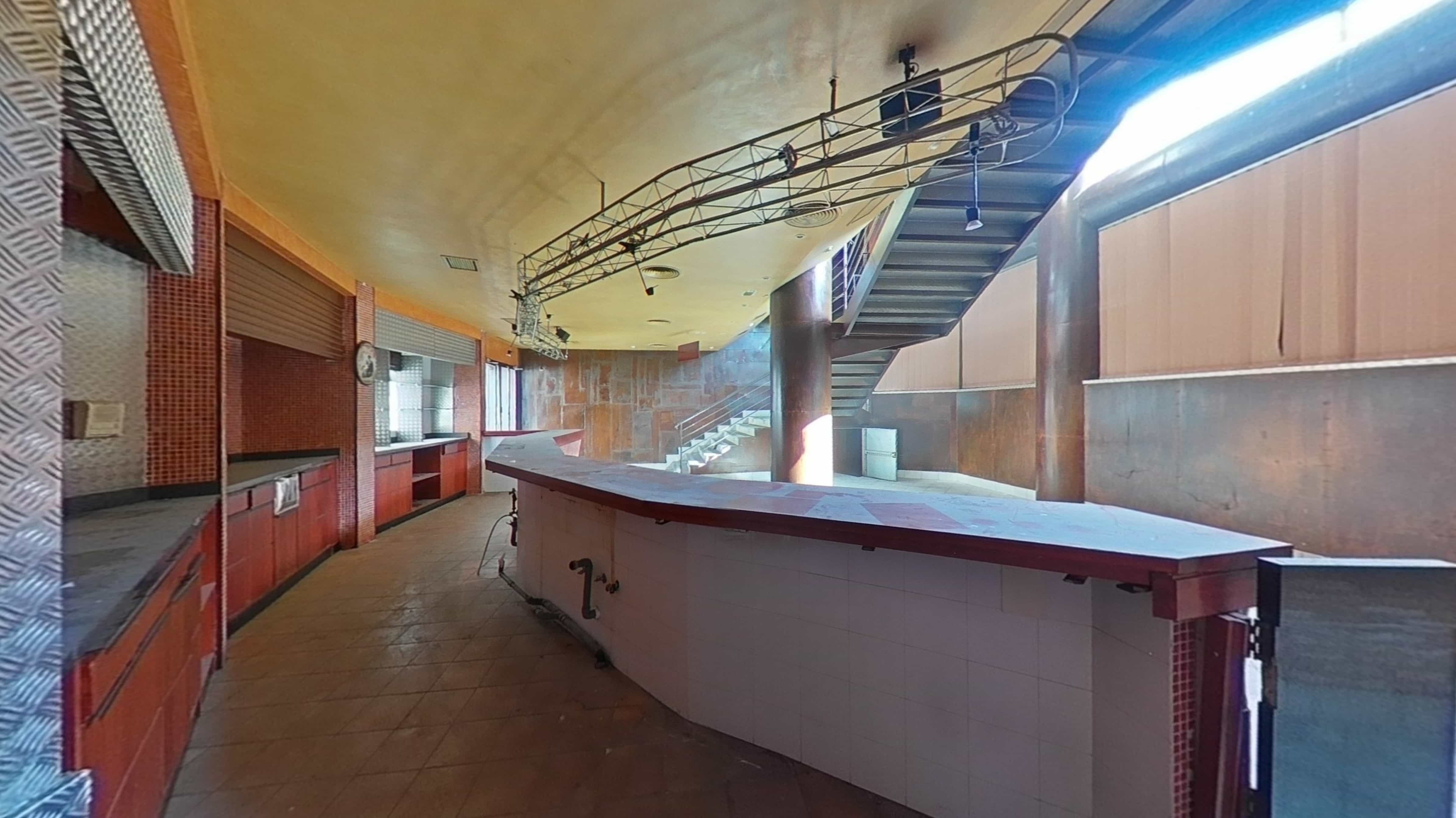 Local en venta en ronda Buenavista