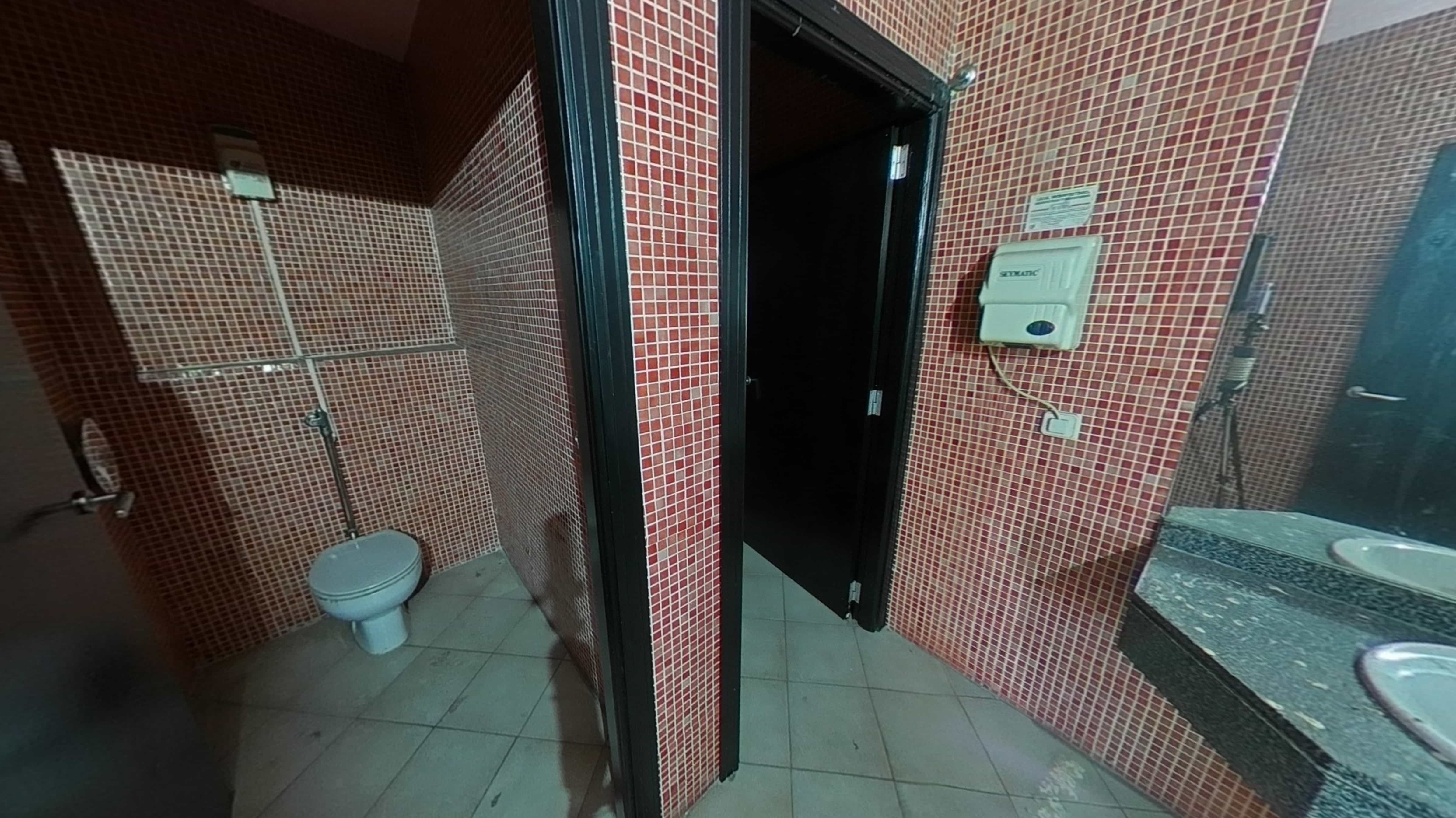 Local en venta en ronda Buenavista