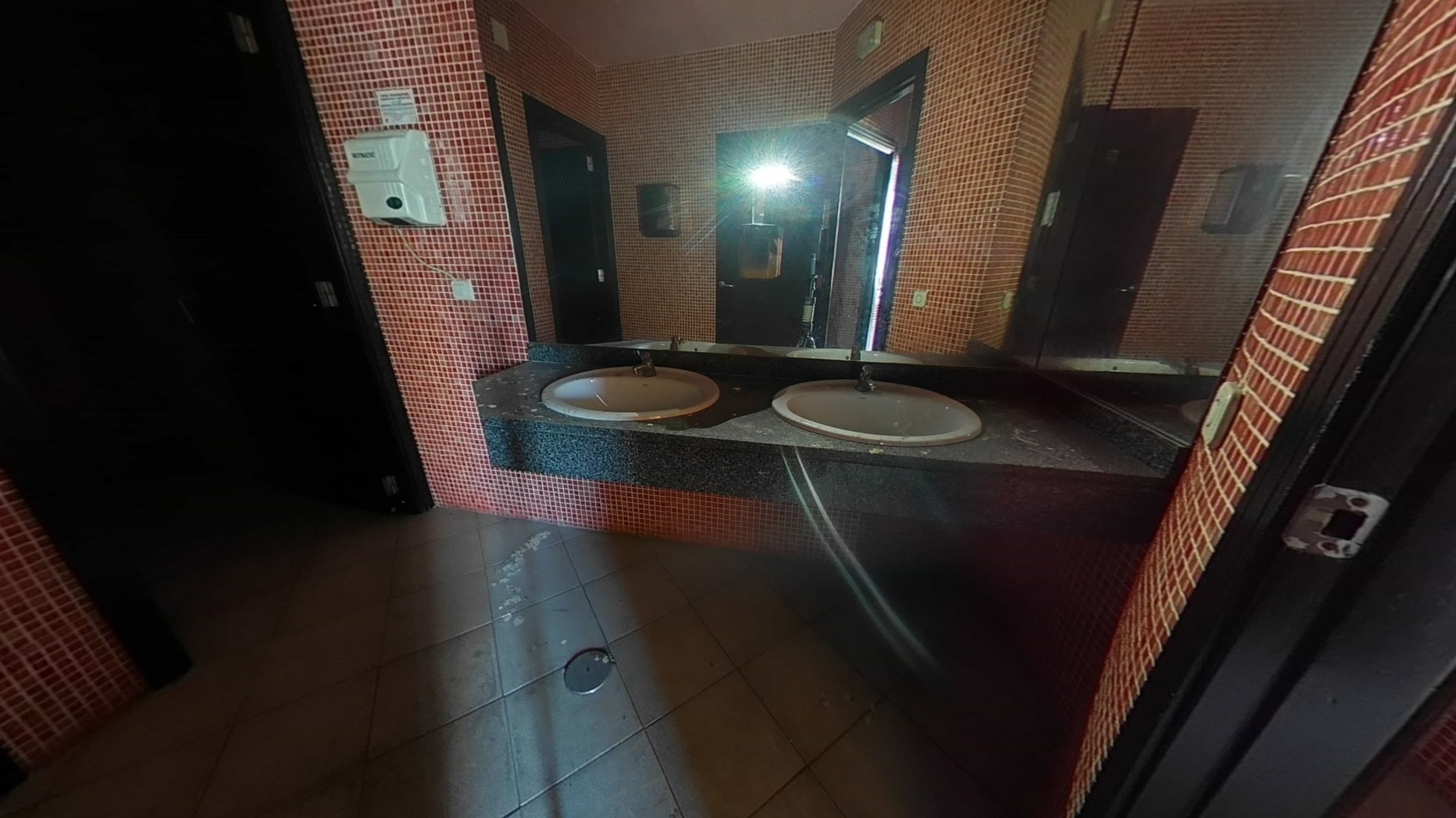 Local en venta en ronda Buenavista