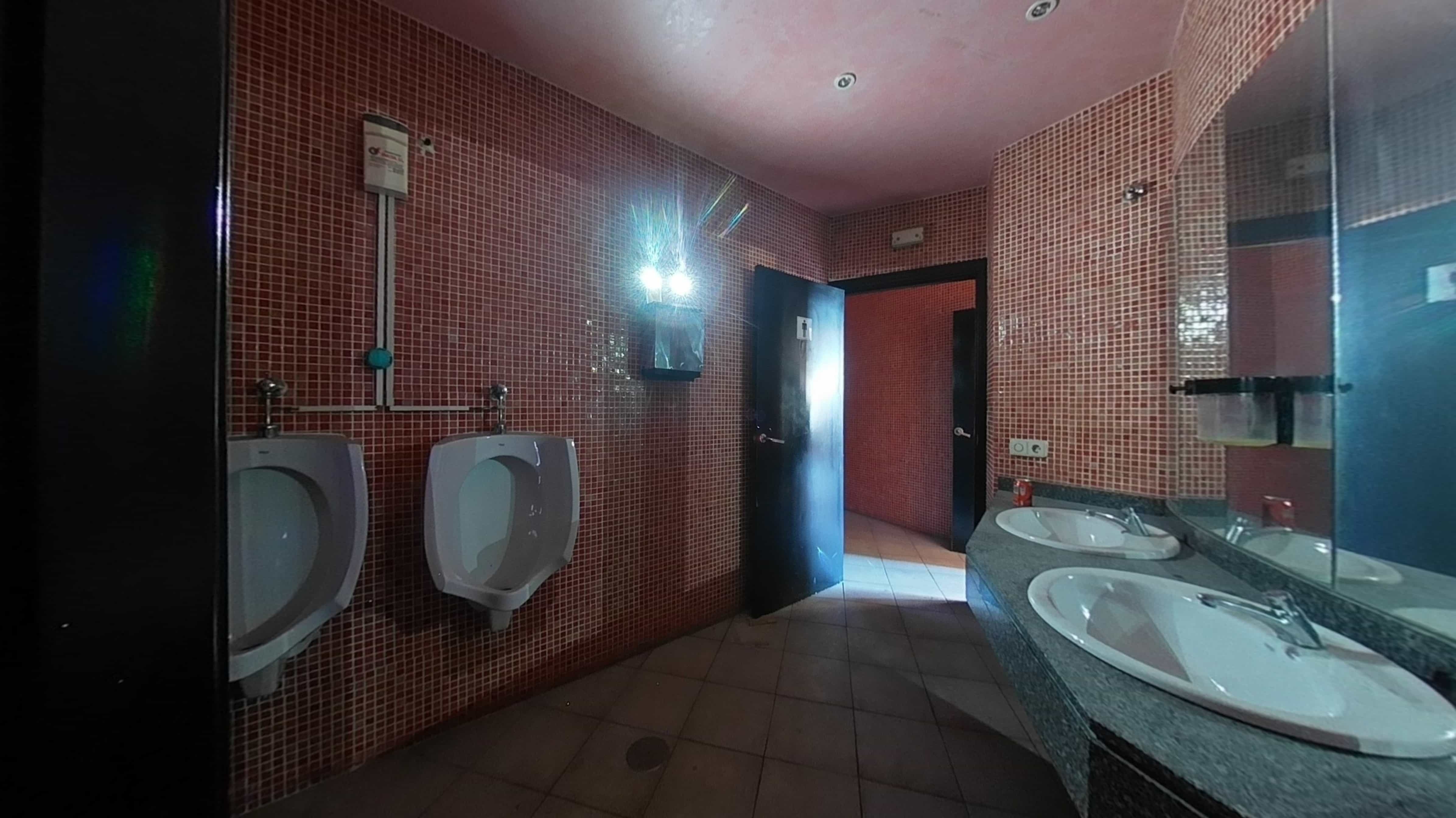 Local en venta en ronda Buenavista