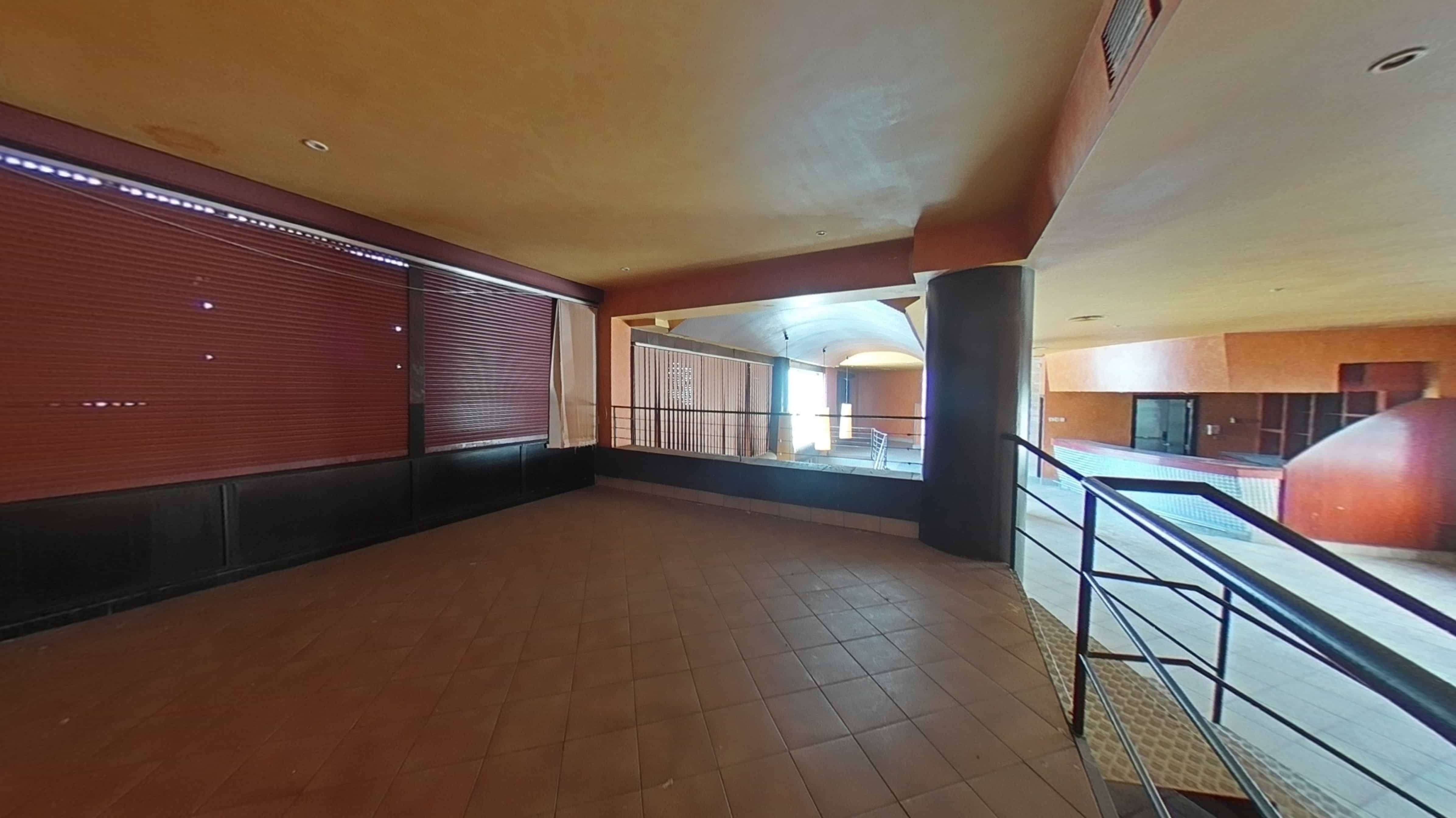 Local en venta en ronda Buenavista