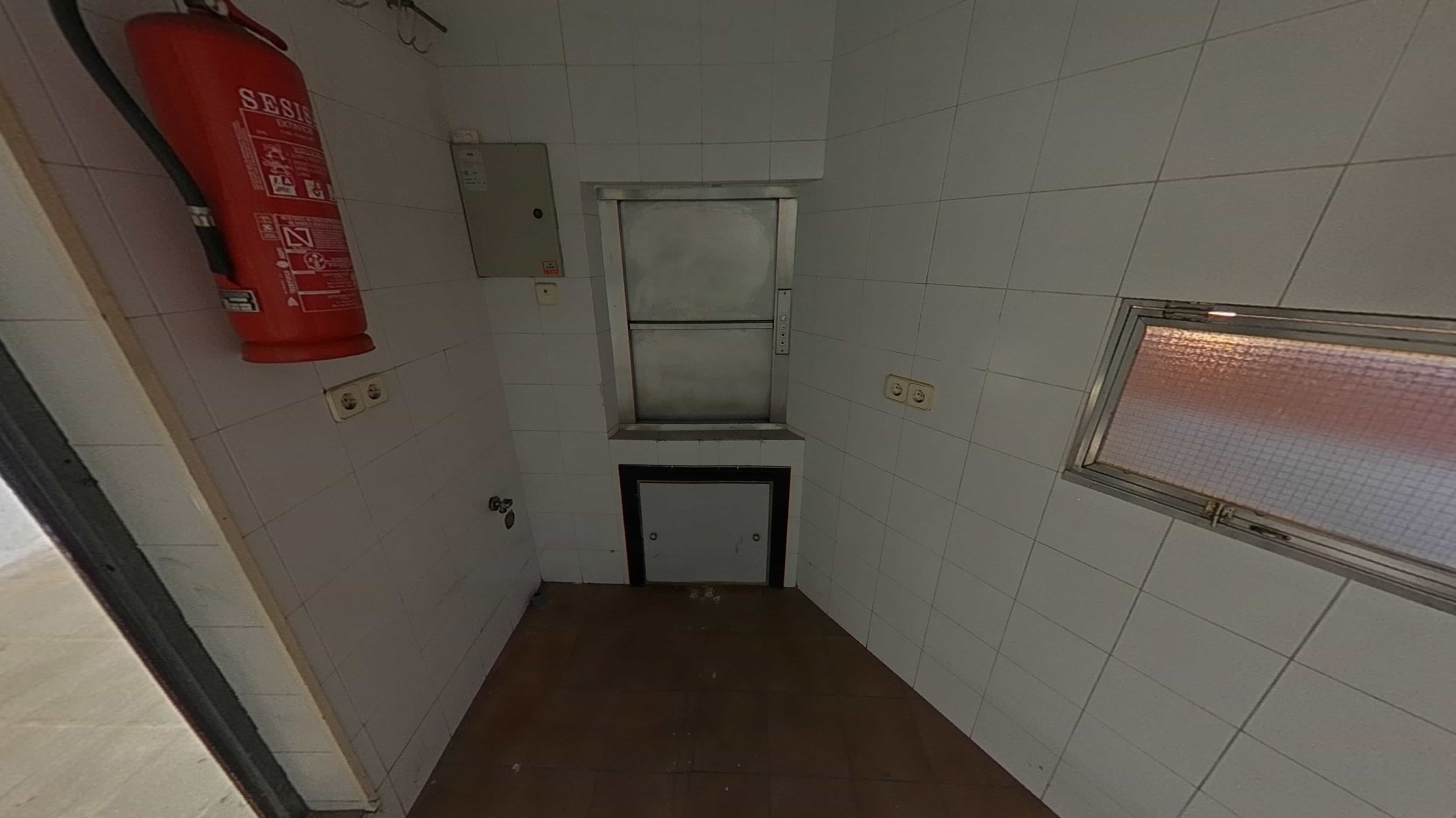 Local en venta en ronda Buenavista