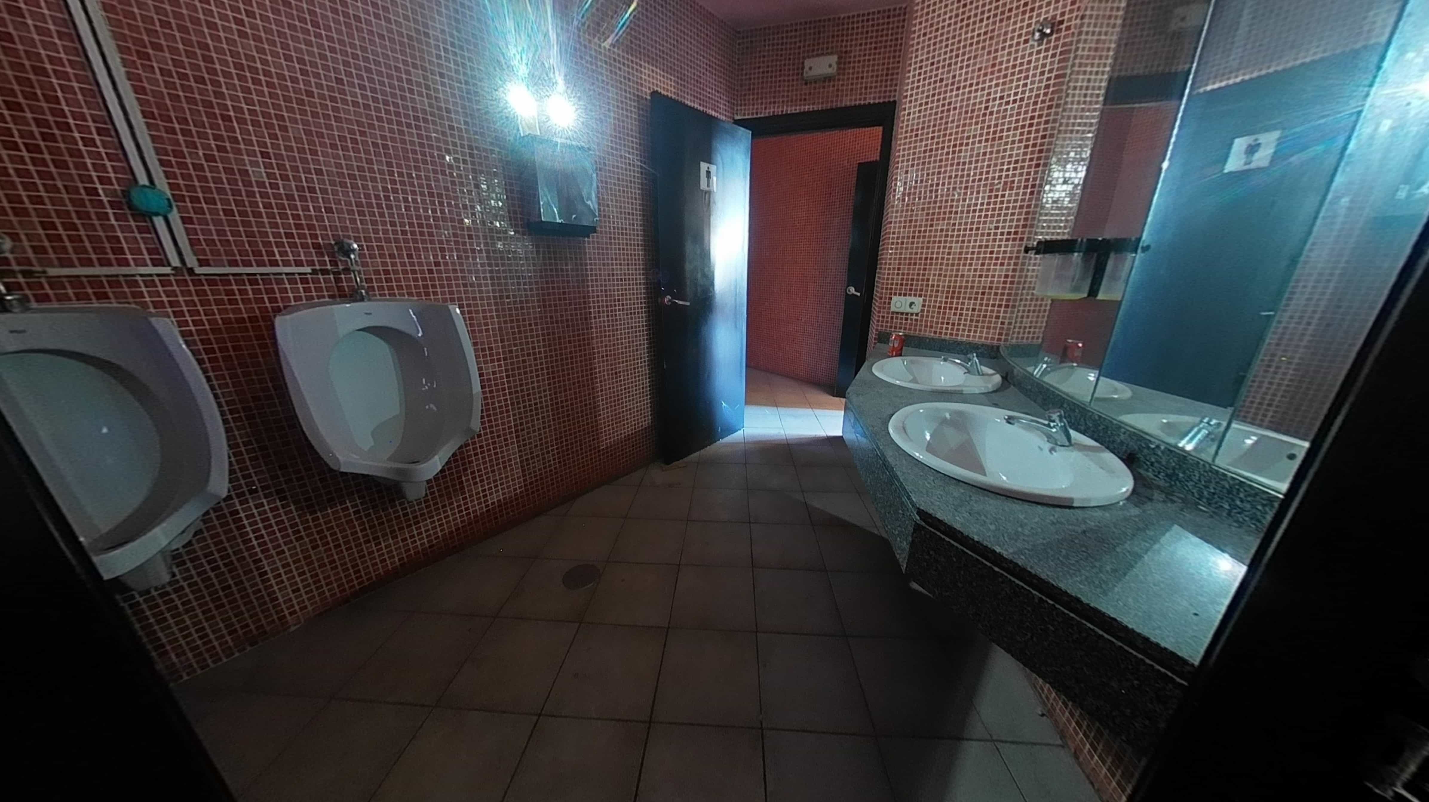 Local en venta en ronda Buenavista