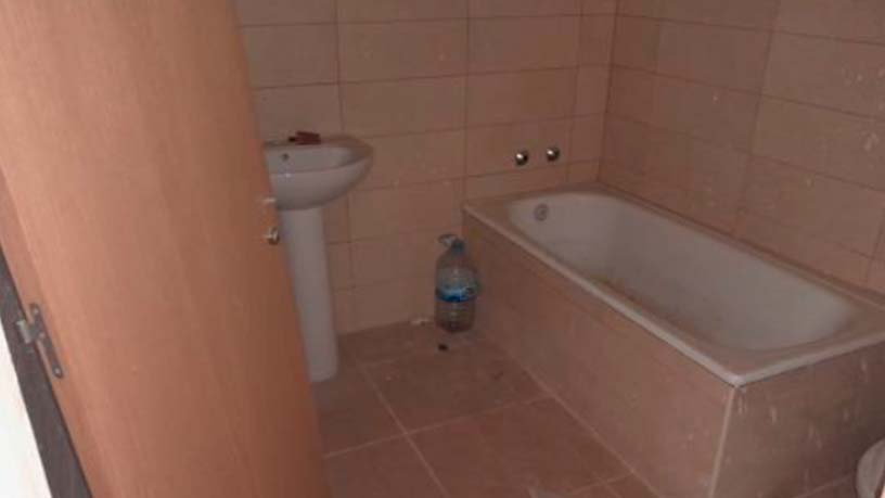 Obra parada en venta en calle José Antonio