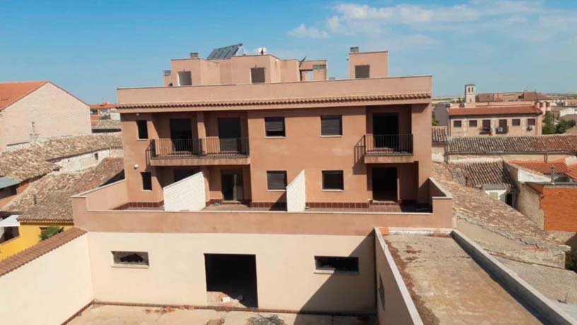 Obra parada en venta en calle José Antonio